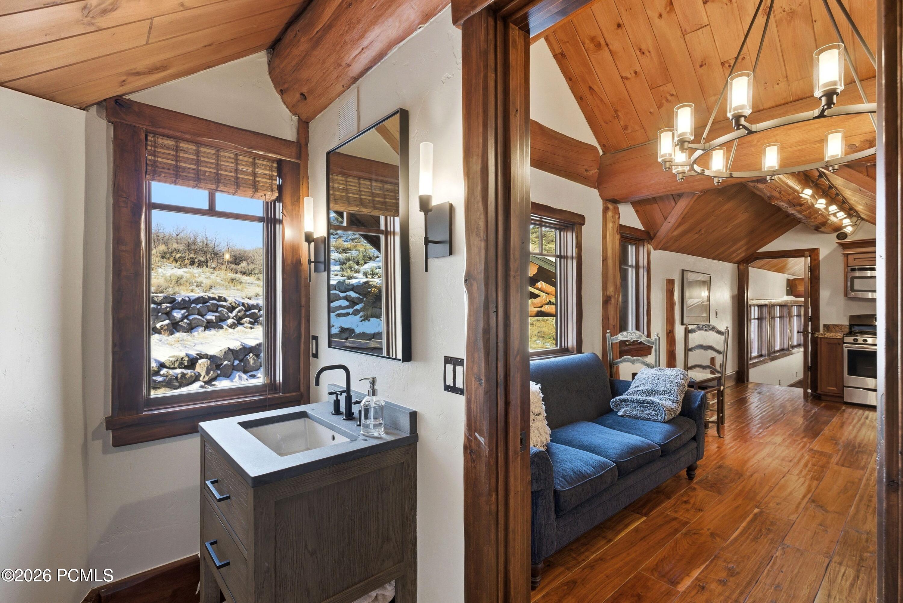 4461 Aspen Camp Loop