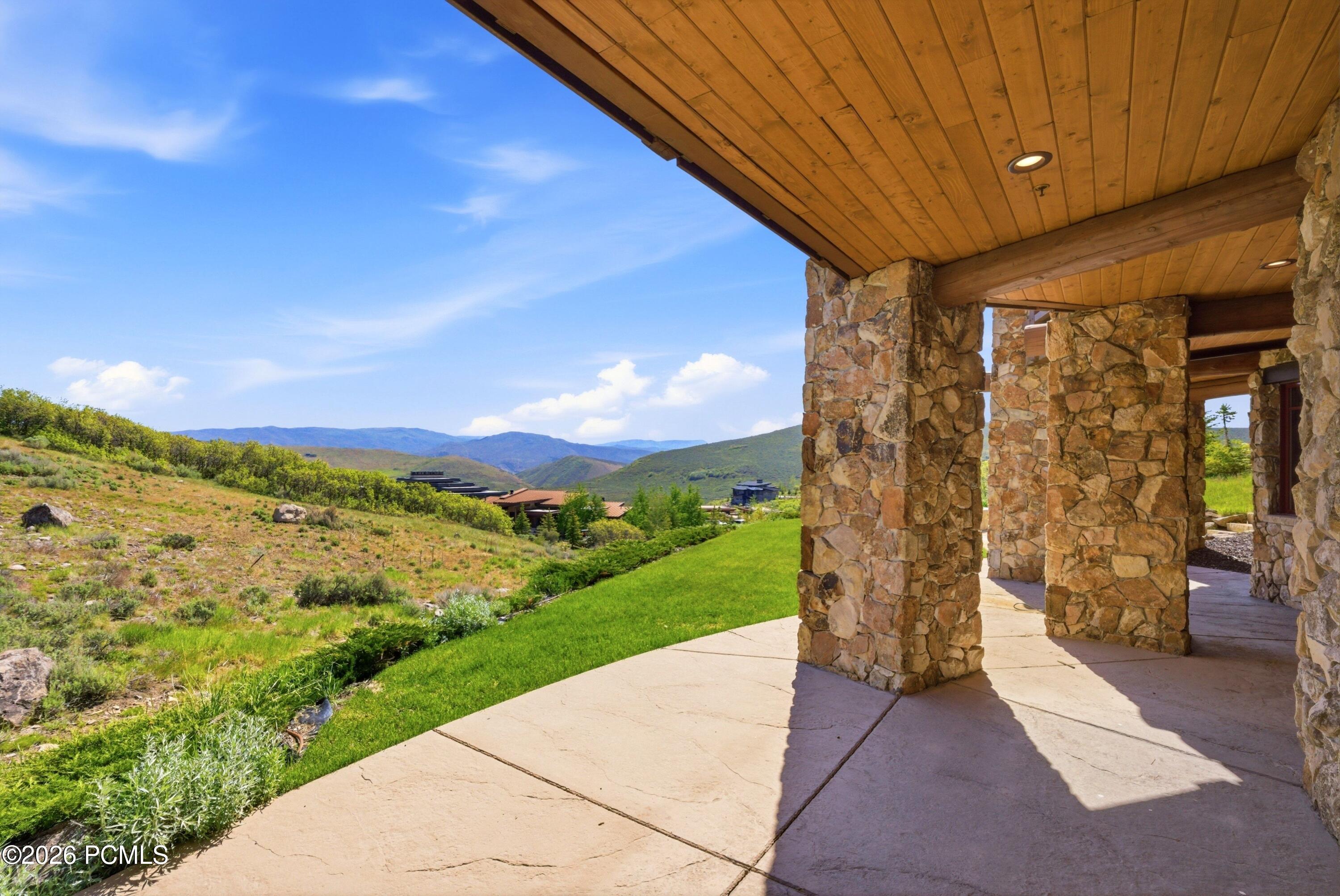 4461 Aspen Camp Loop