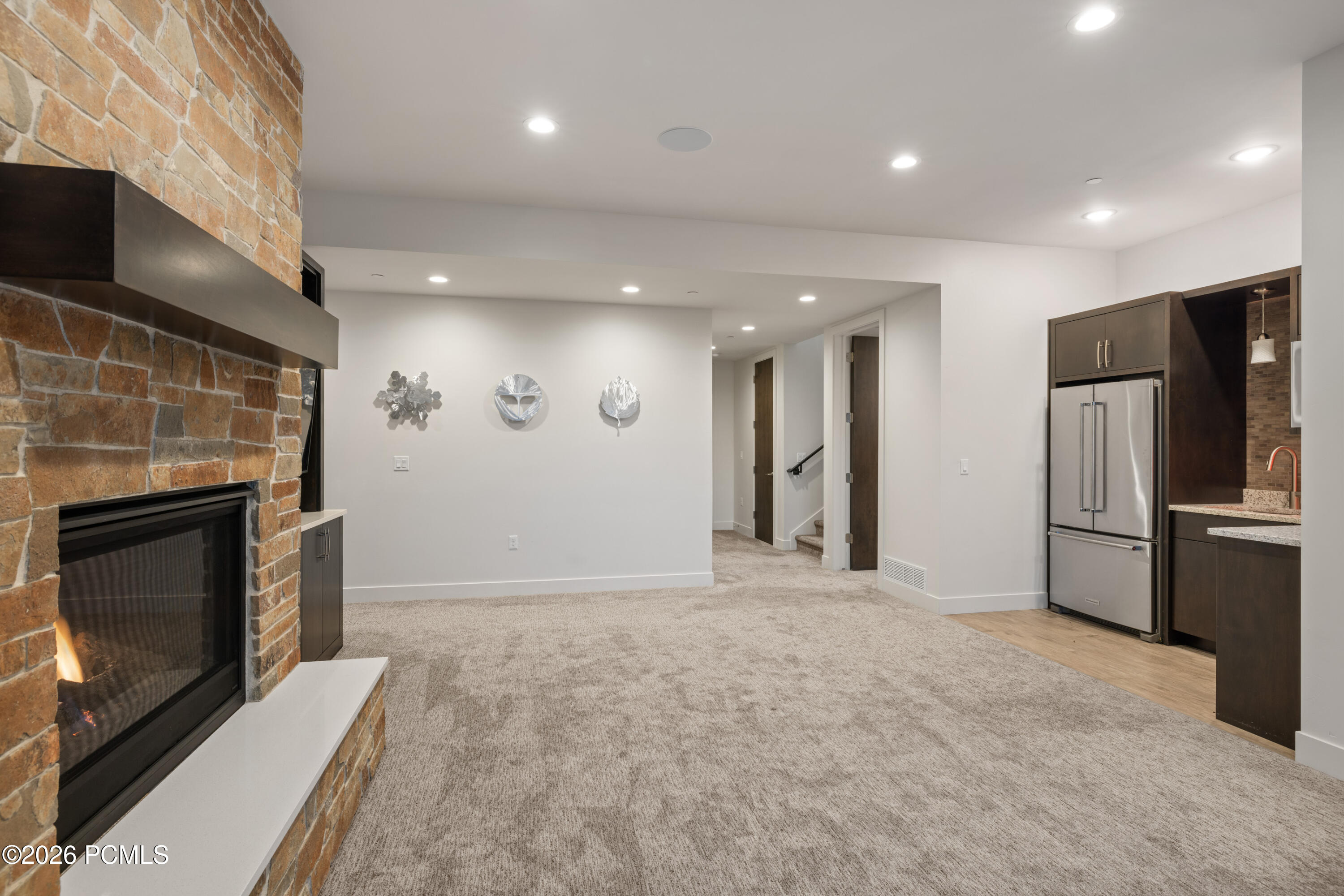 1622 E Abajo Peak Circle Tv-23