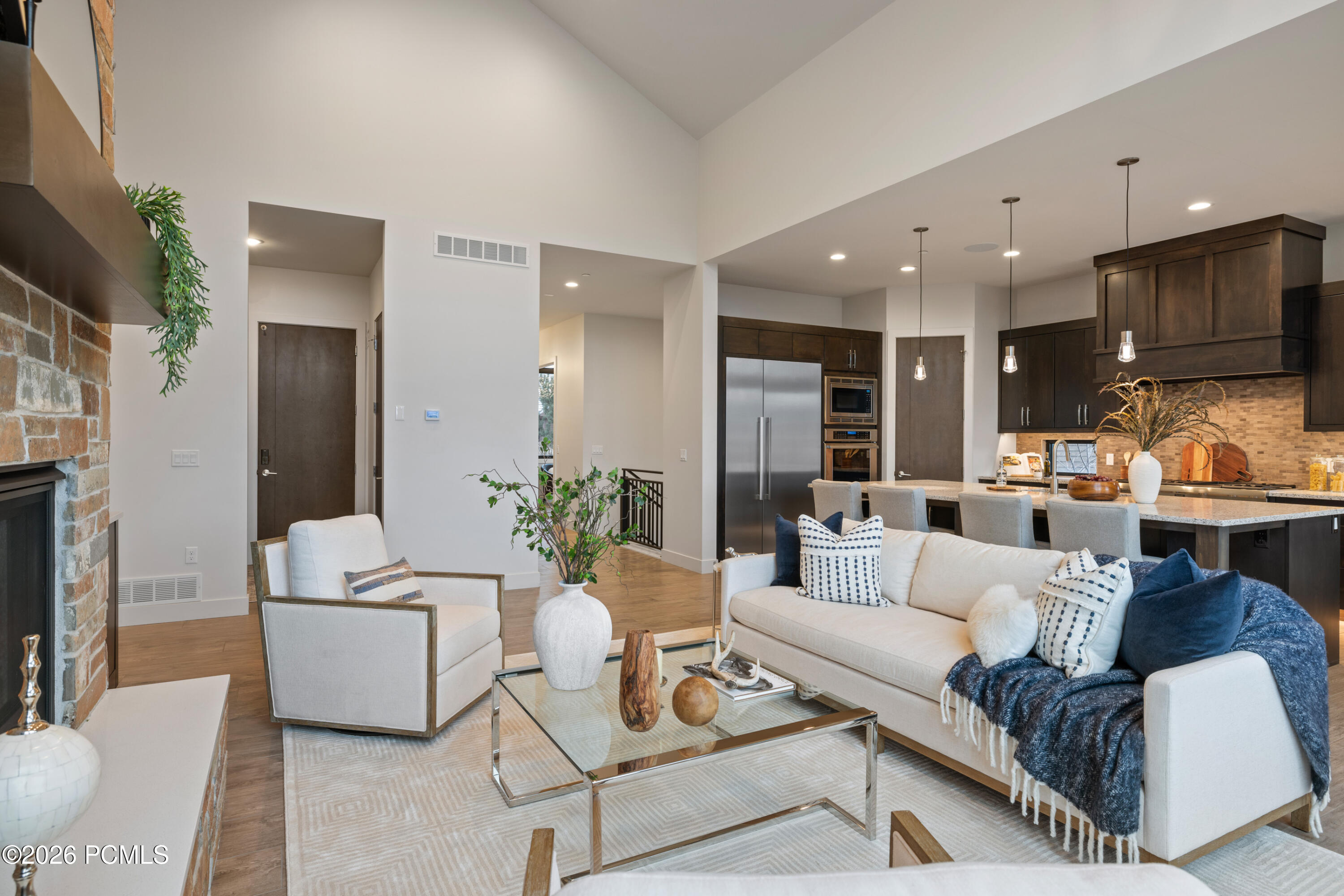 1622 E Abajo Peak Circle Tv-23