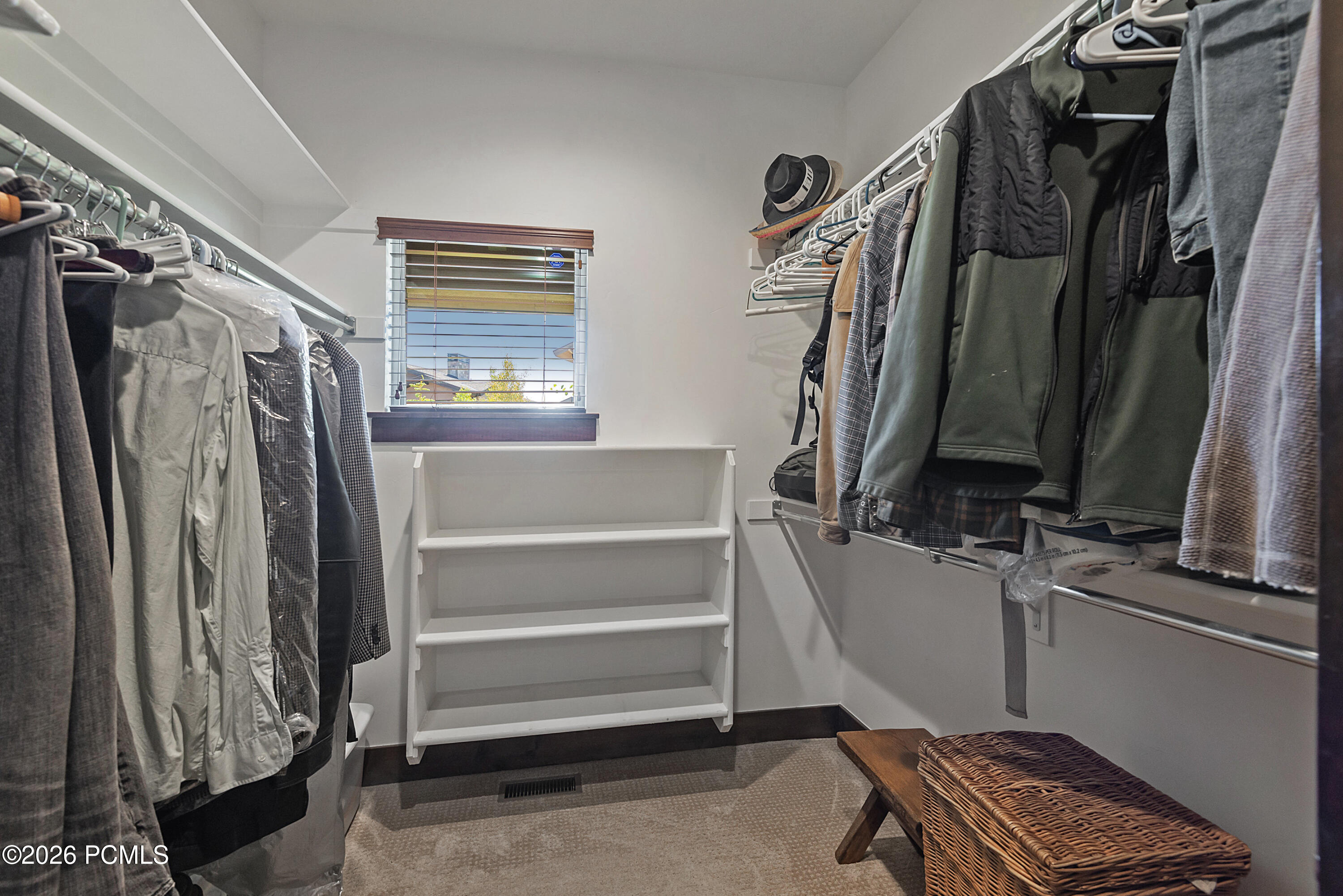 1375 Lasso Trail