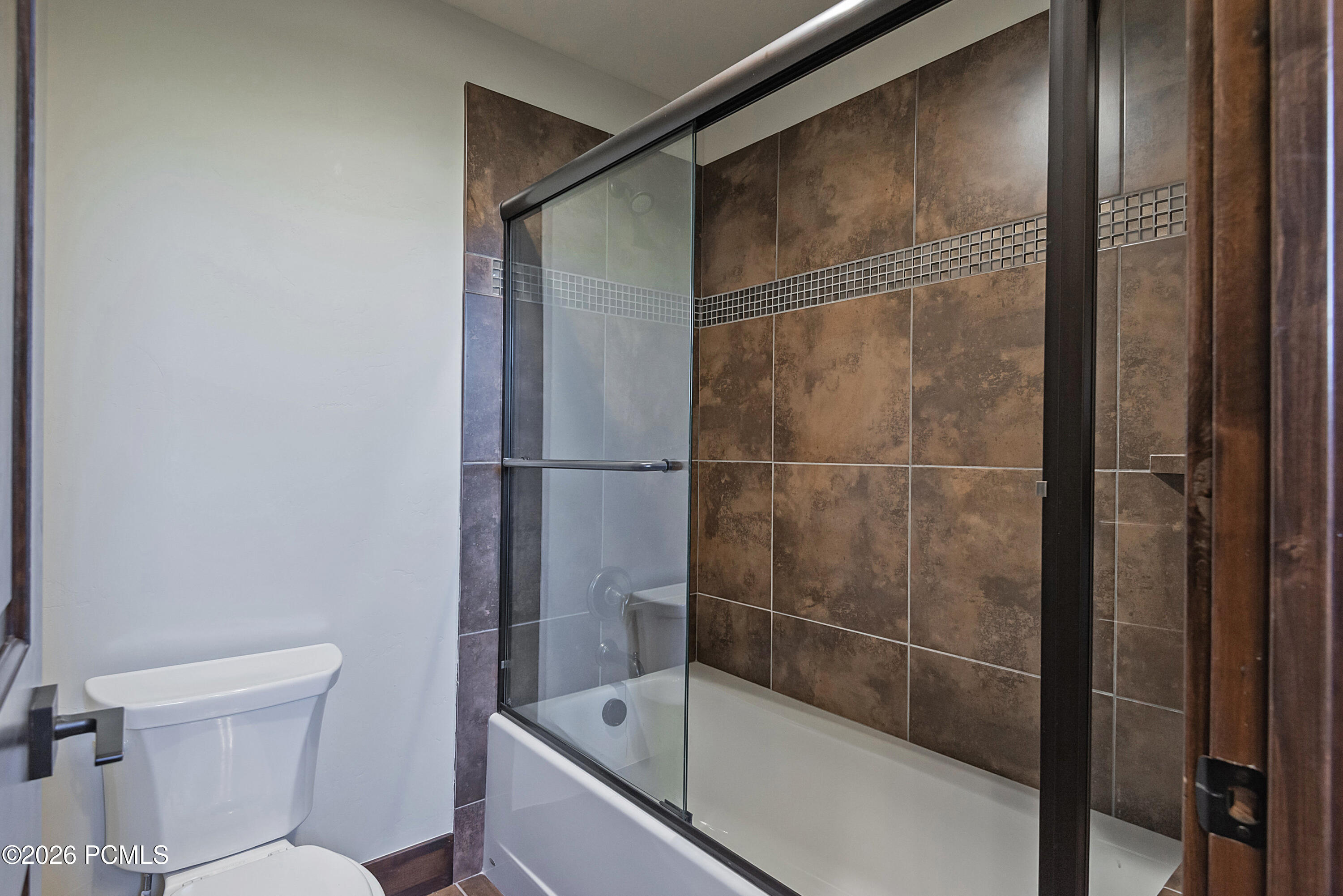 1375 Lasso Trail