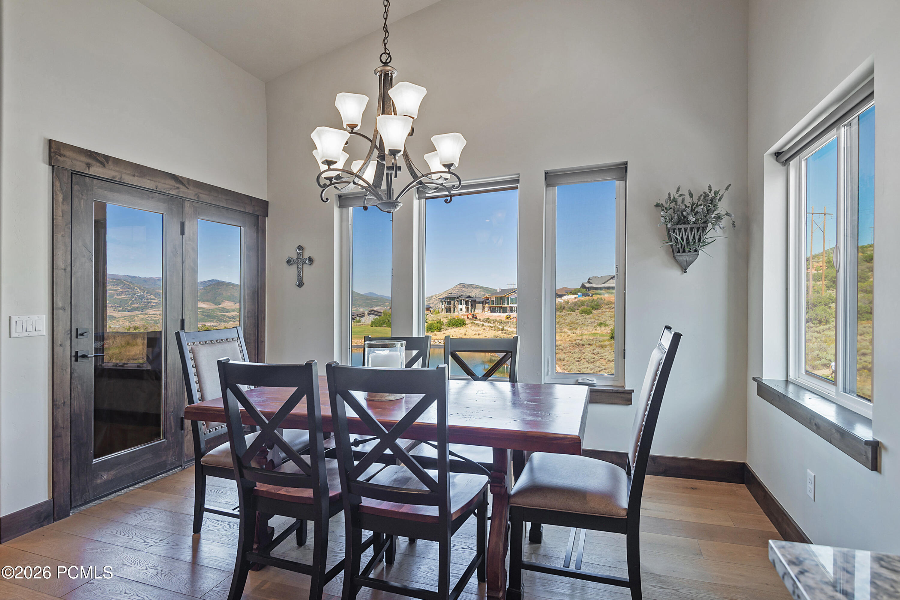 1375 Lasso Trail