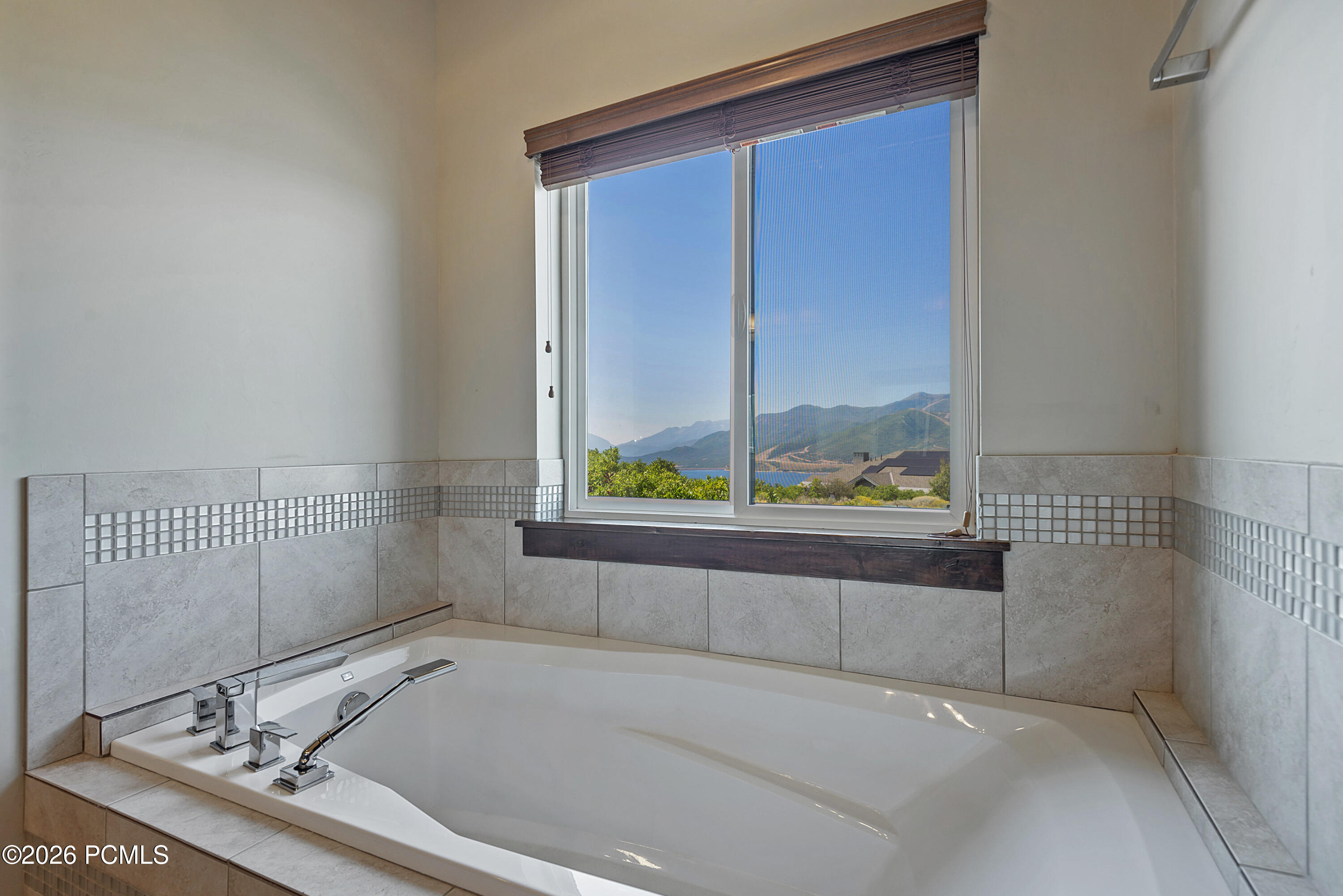 1375 Lasso Trail