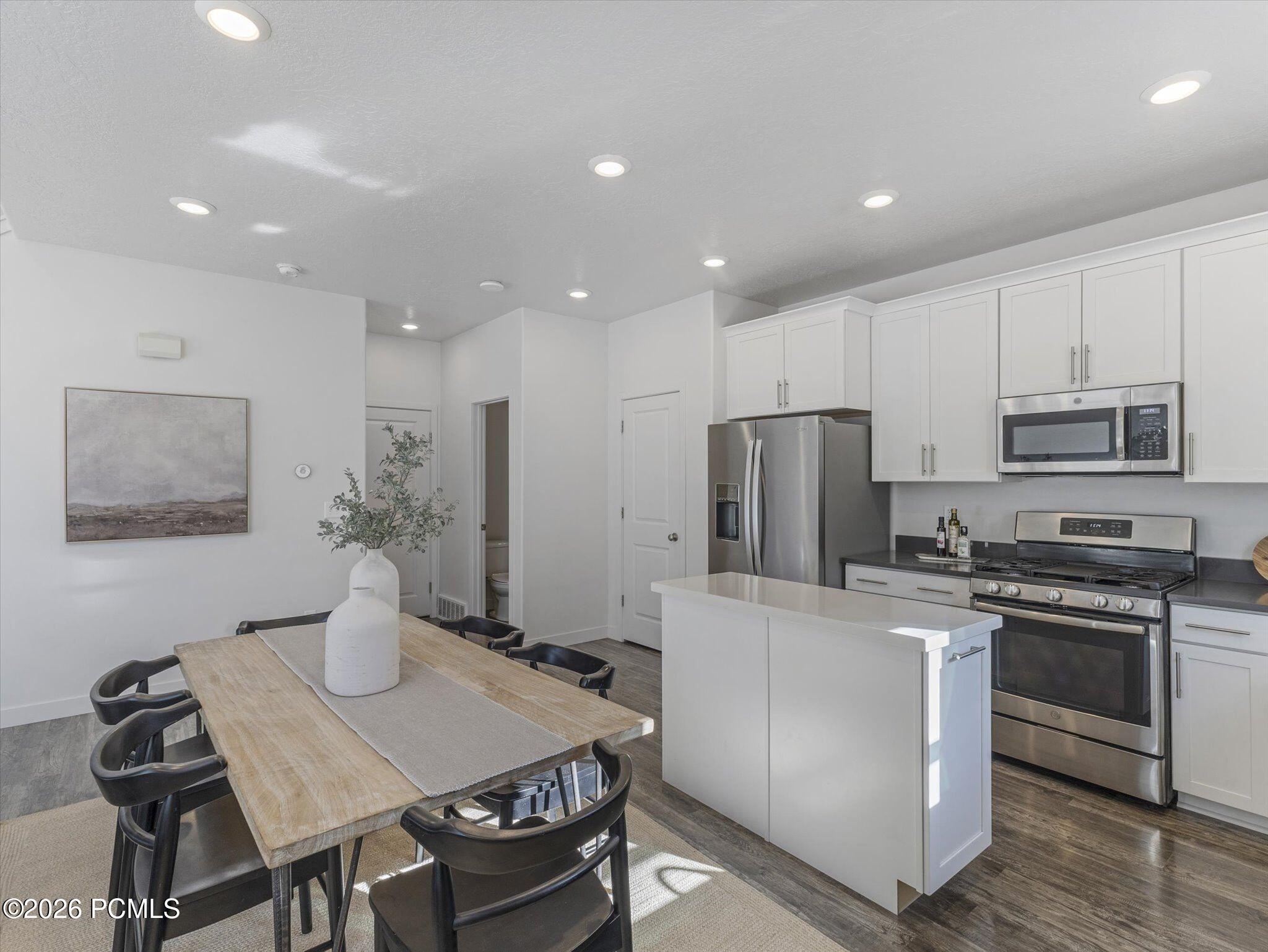 4298 E Half Timber Way