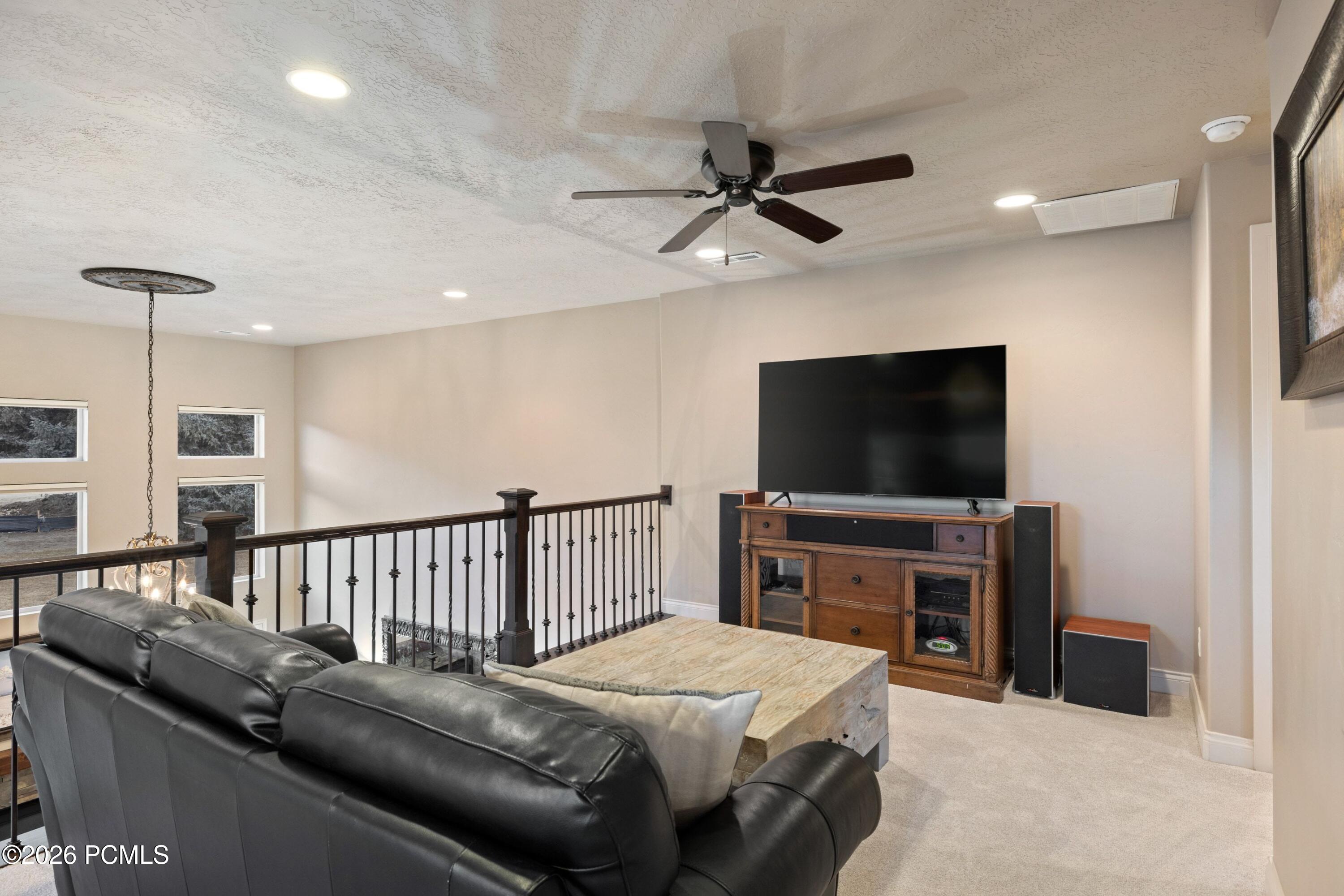 431 N Fairway Drive