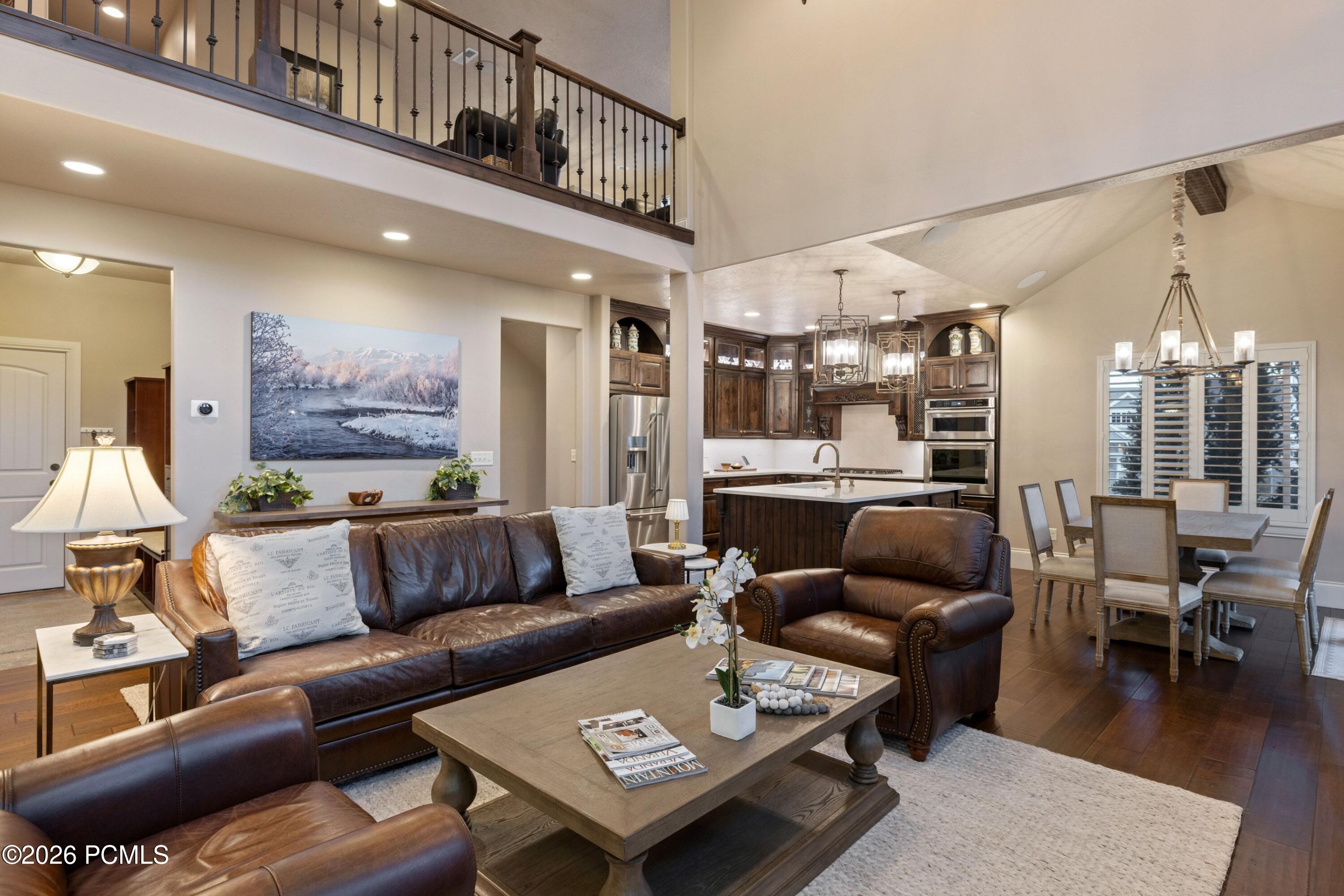 431 N Fairway Drive