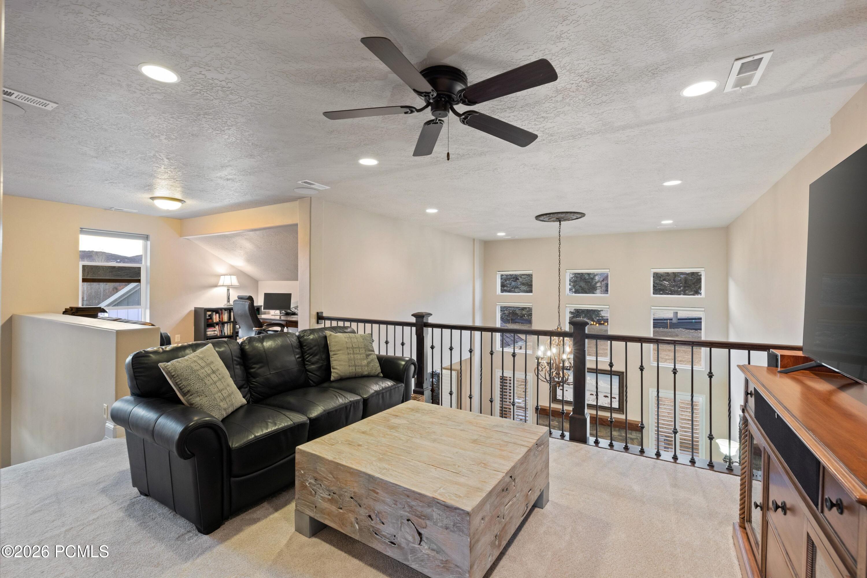 431 N Fairway Drive