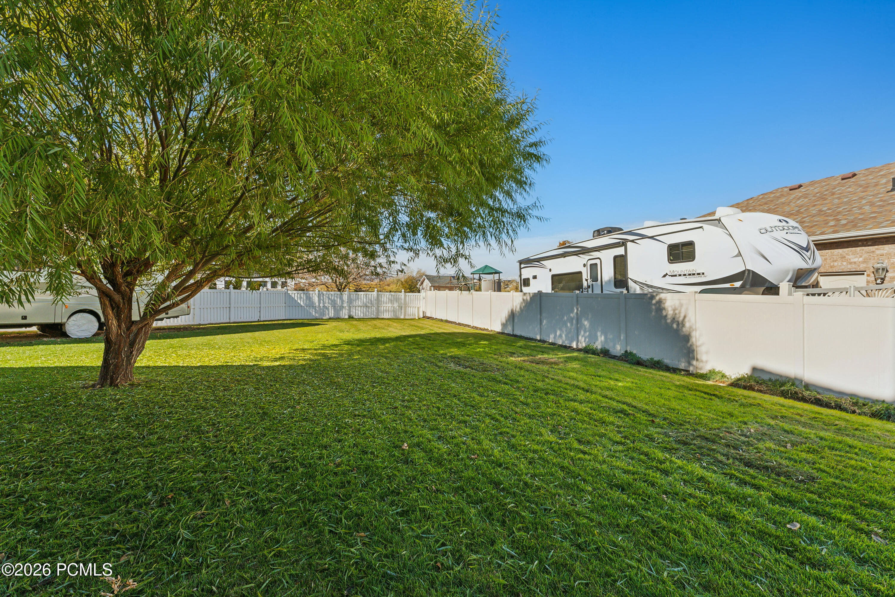 11694 S Stone Crest Circle