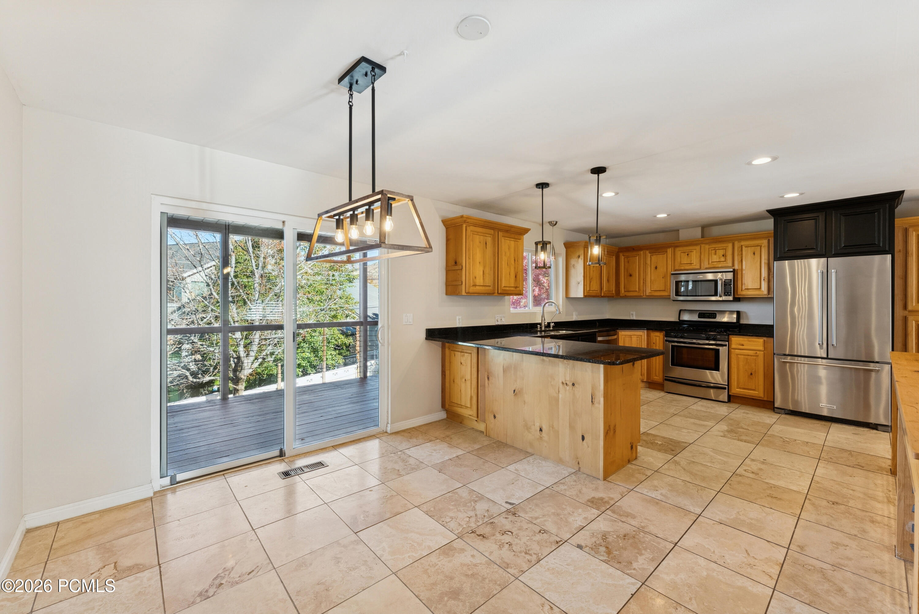 3651 E Oakview Drive