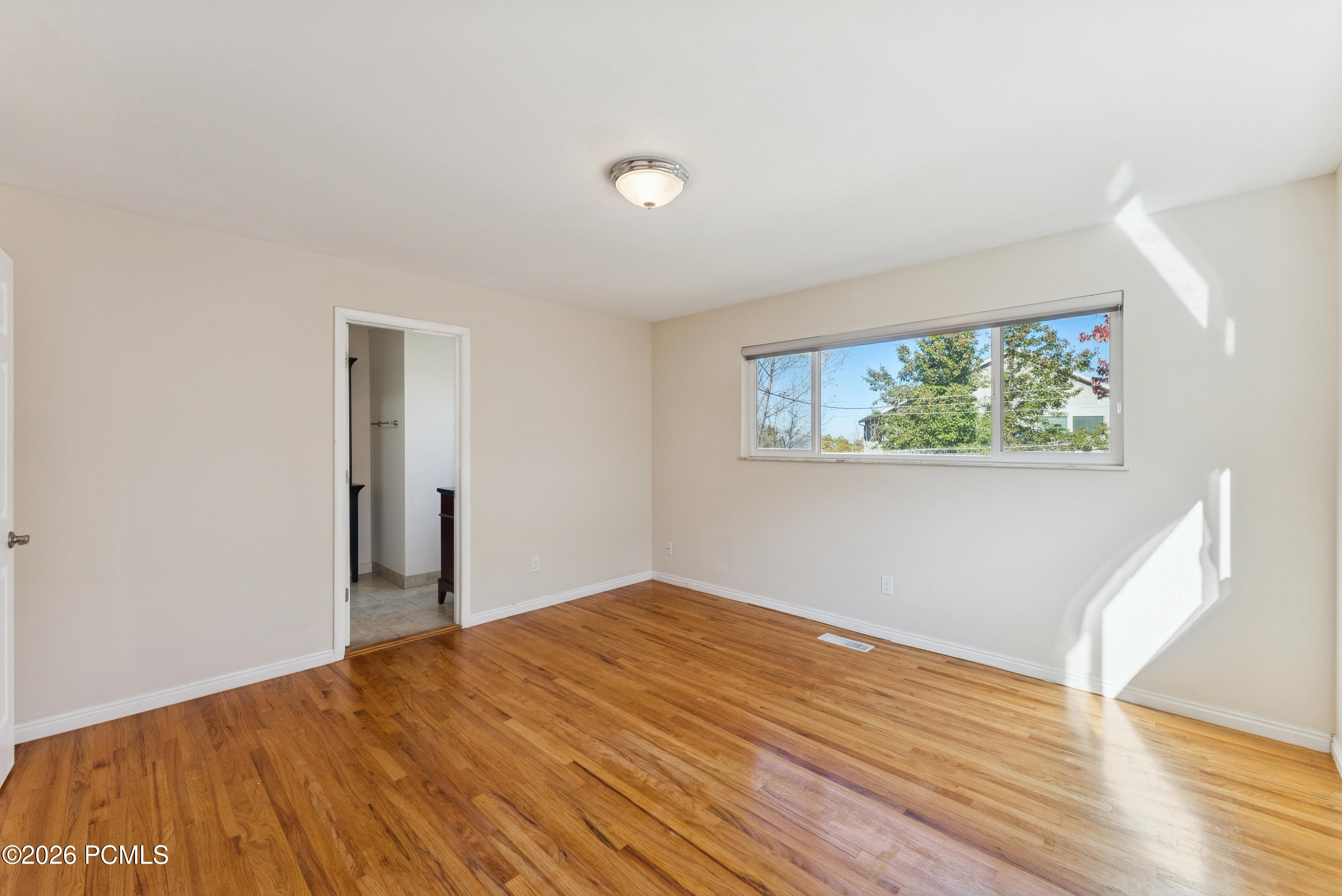 3651 E Oakview Drive