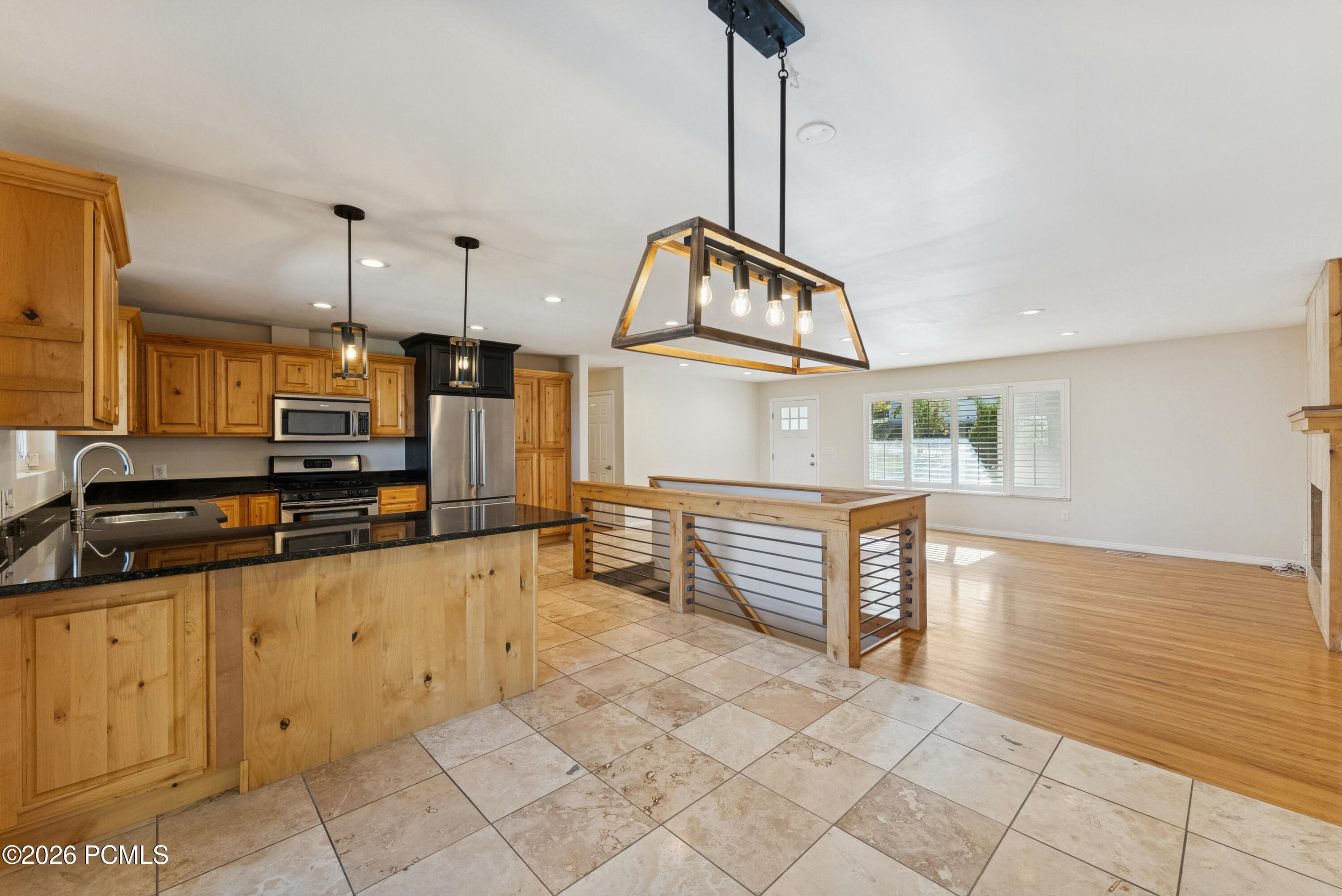 3651 E Oakview Drive