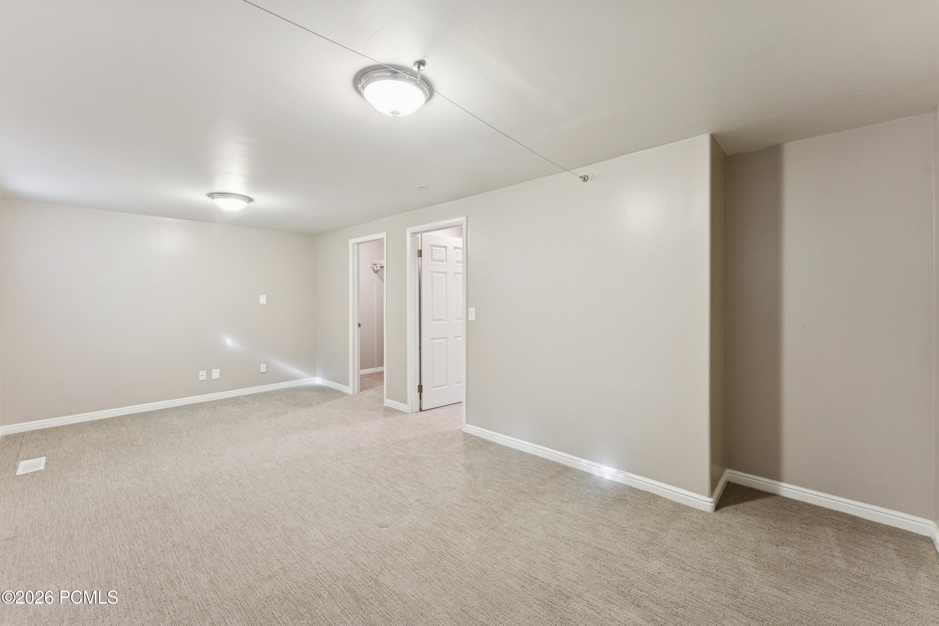 3651 E Oakview Drive