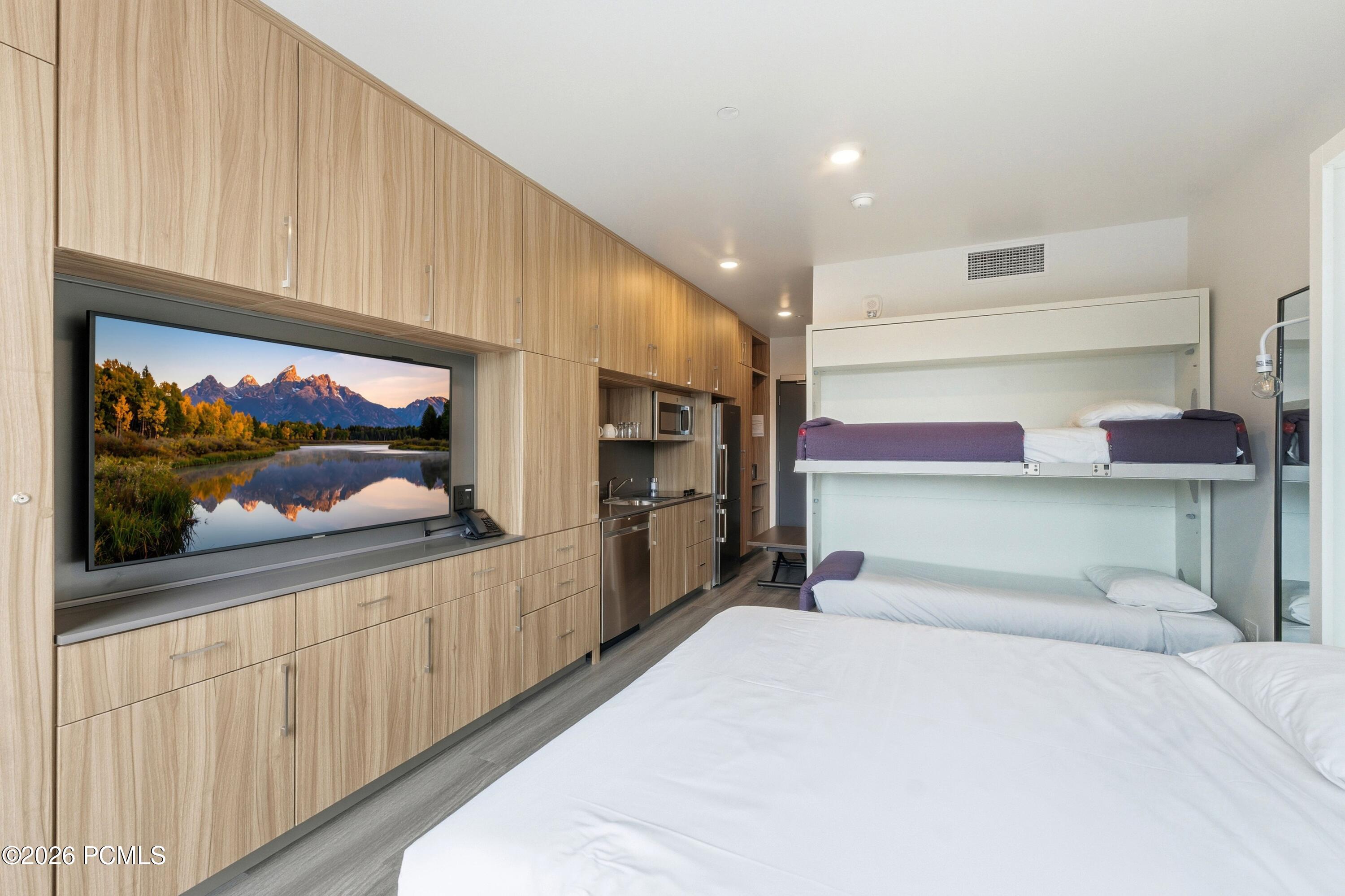 2670 W Canyons Resort Drive 203