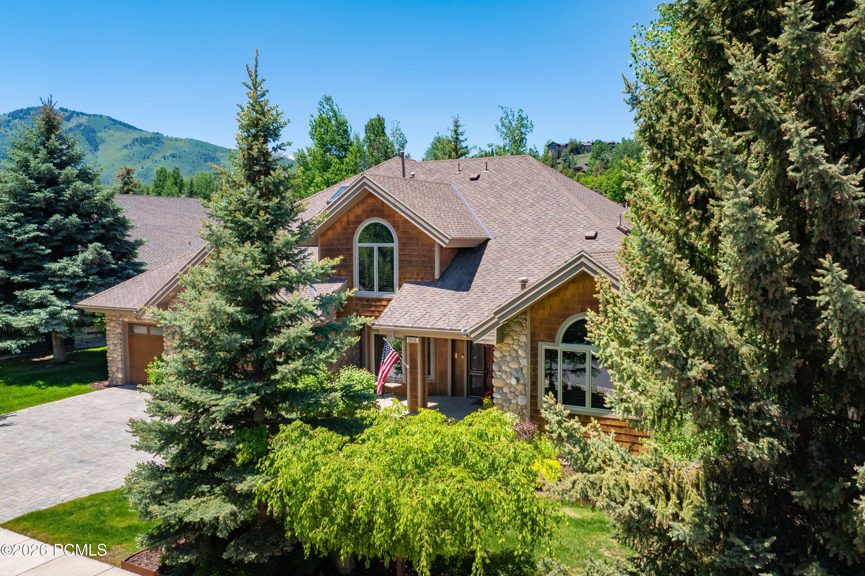 2808 American Saddler Drive