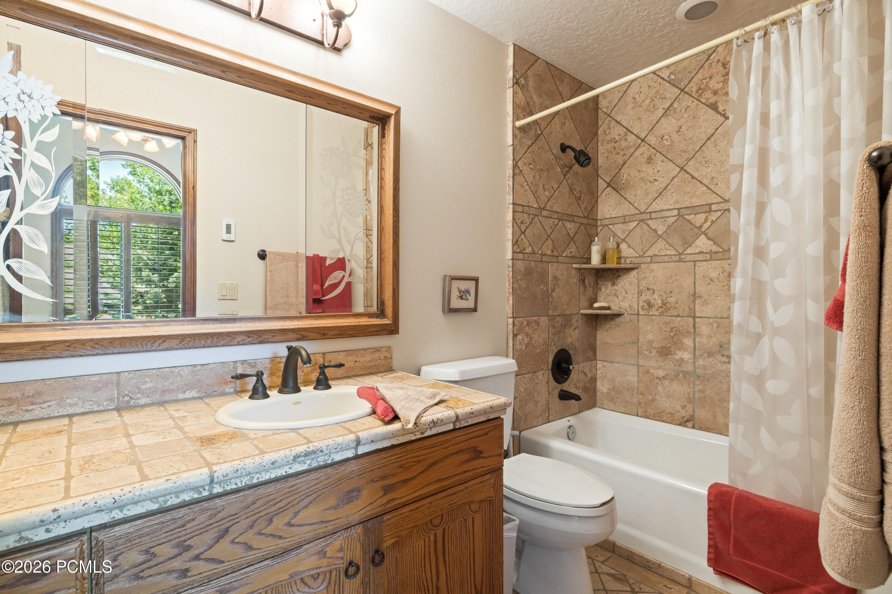 2808 American Saddler Drive