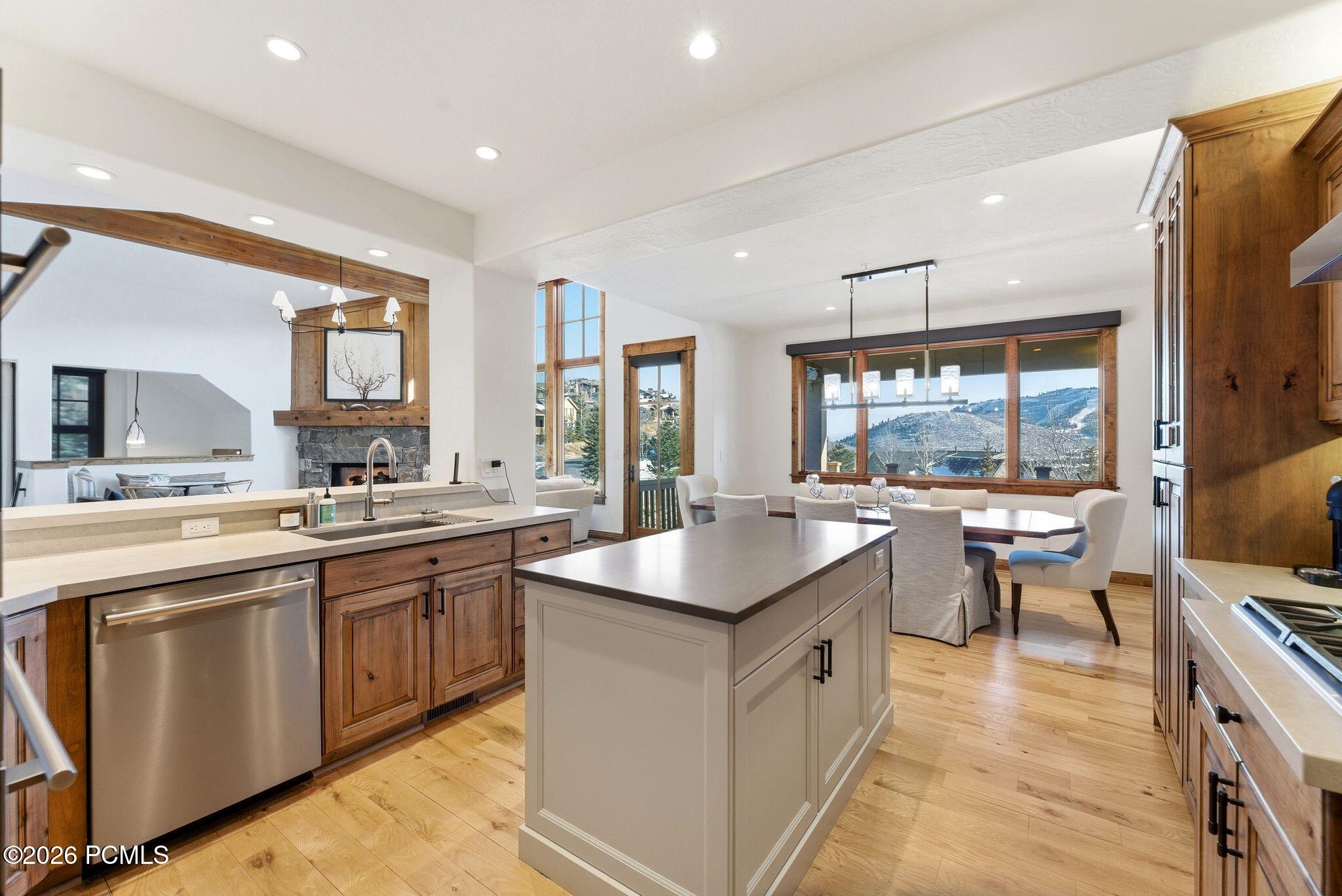 1235 Silver Oak Court