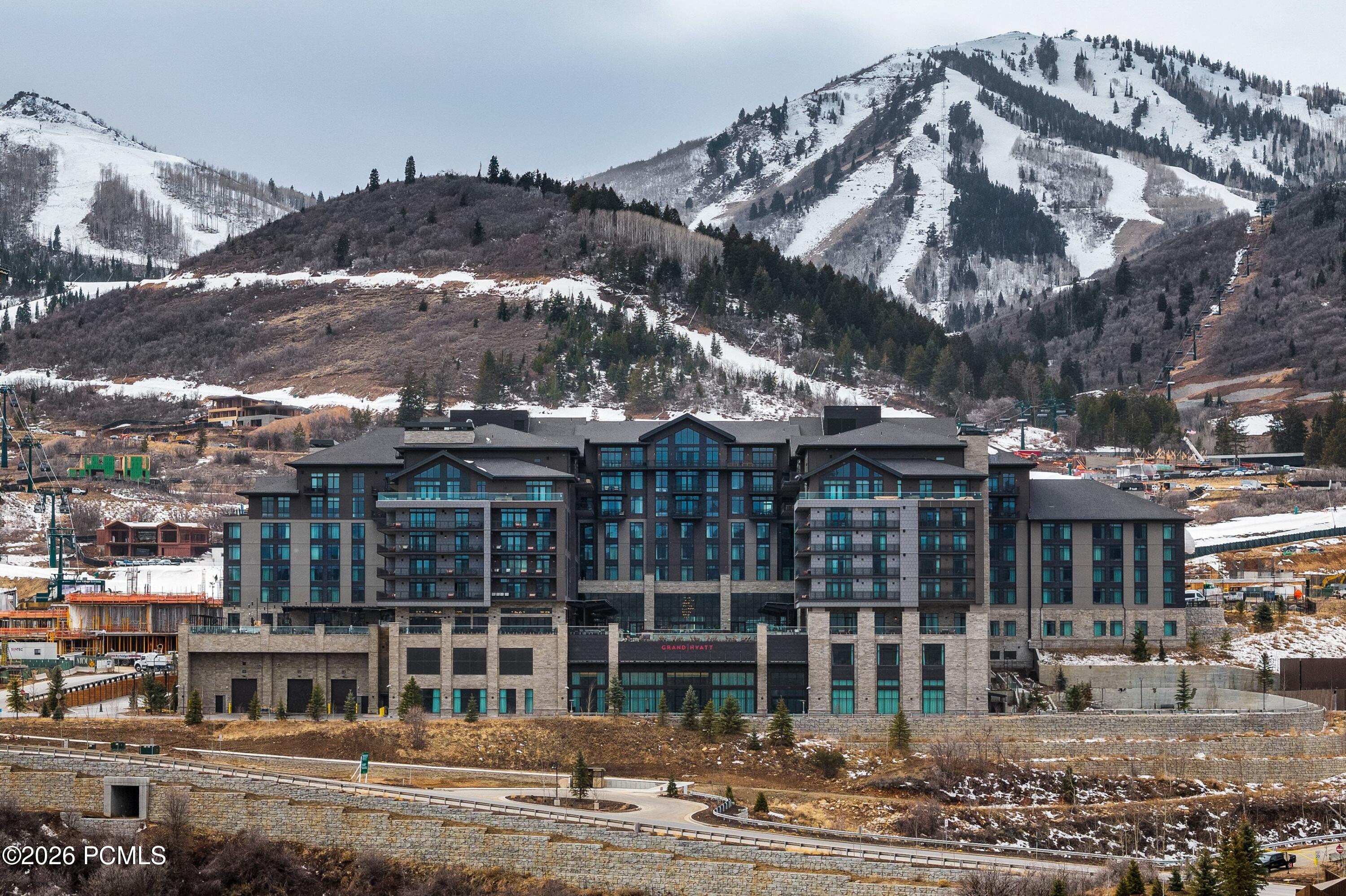 1702 W Glencoe Mountain Way 7048