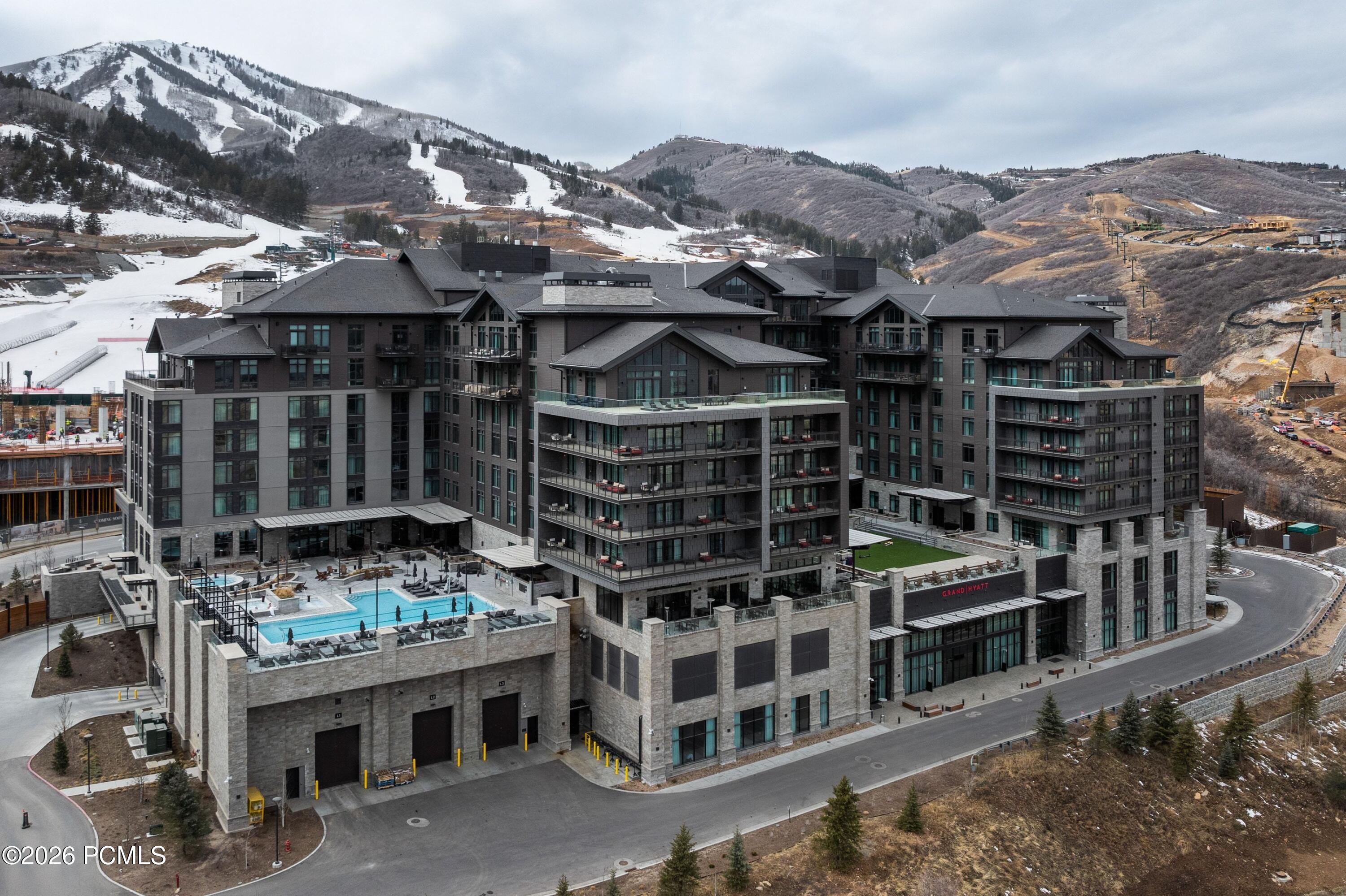 1702 W Glencoe Mountain Way 7048