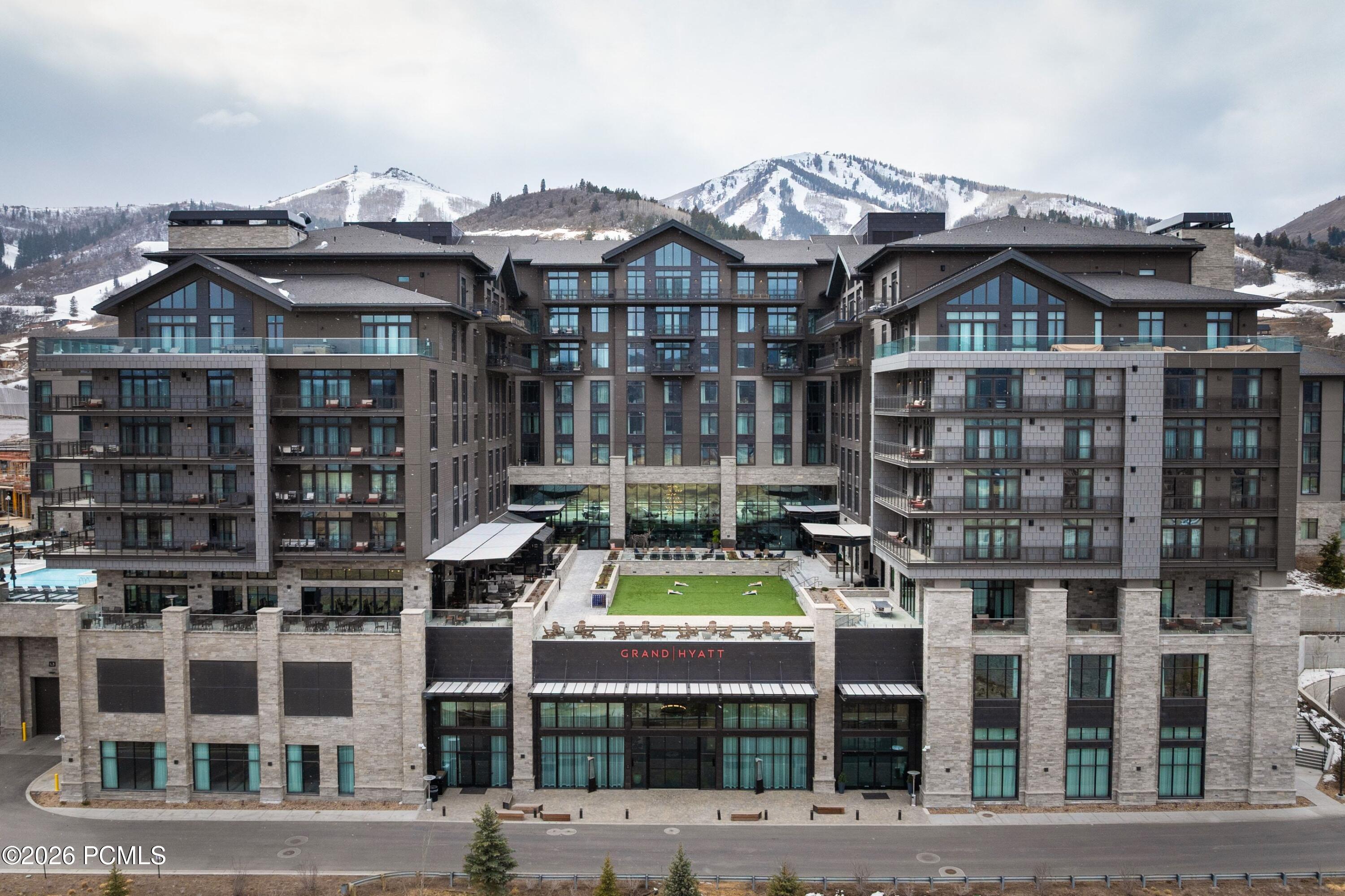1702 W Glencoe Mountain Way 7048