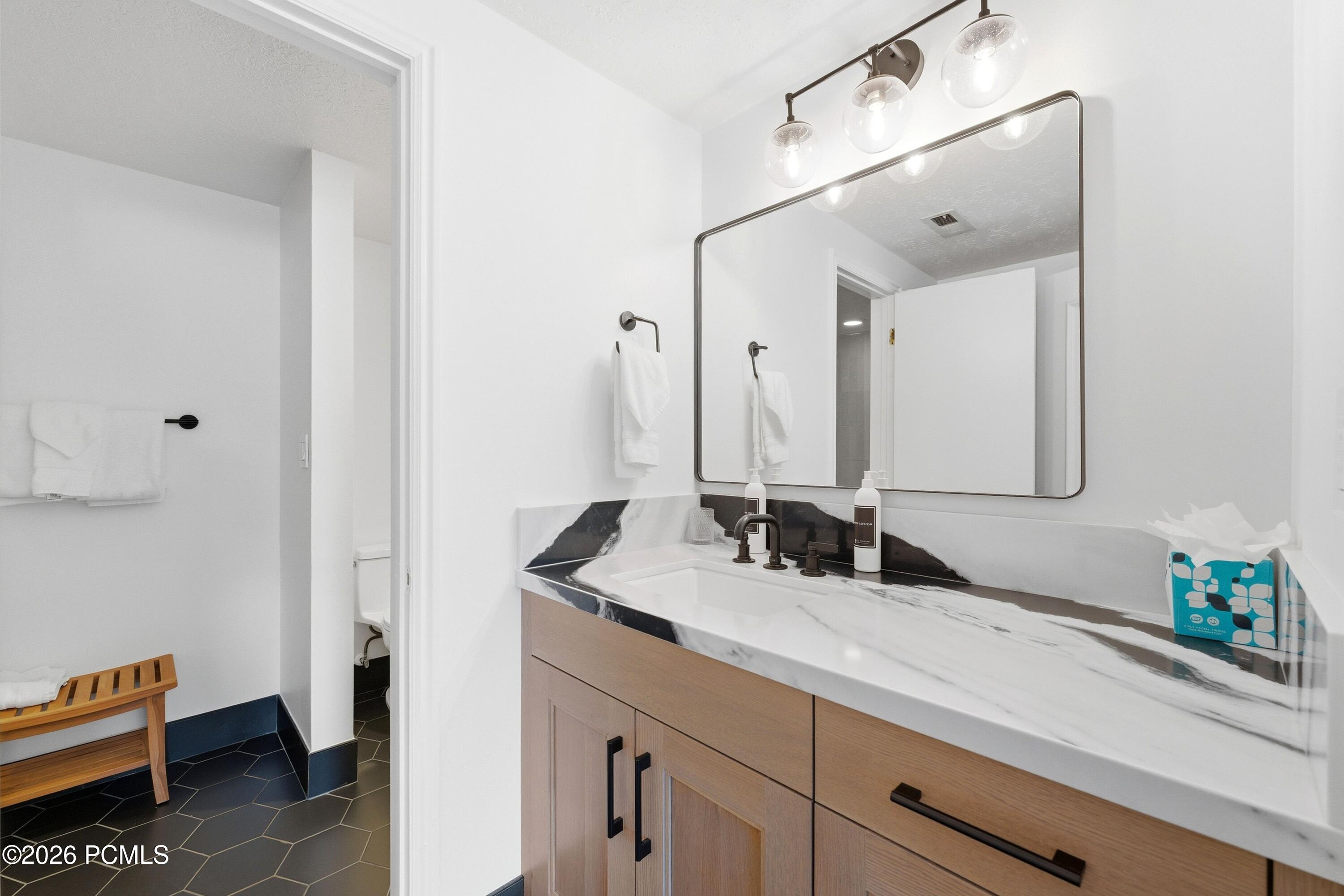 50 N Shadow Ridge Road 4300