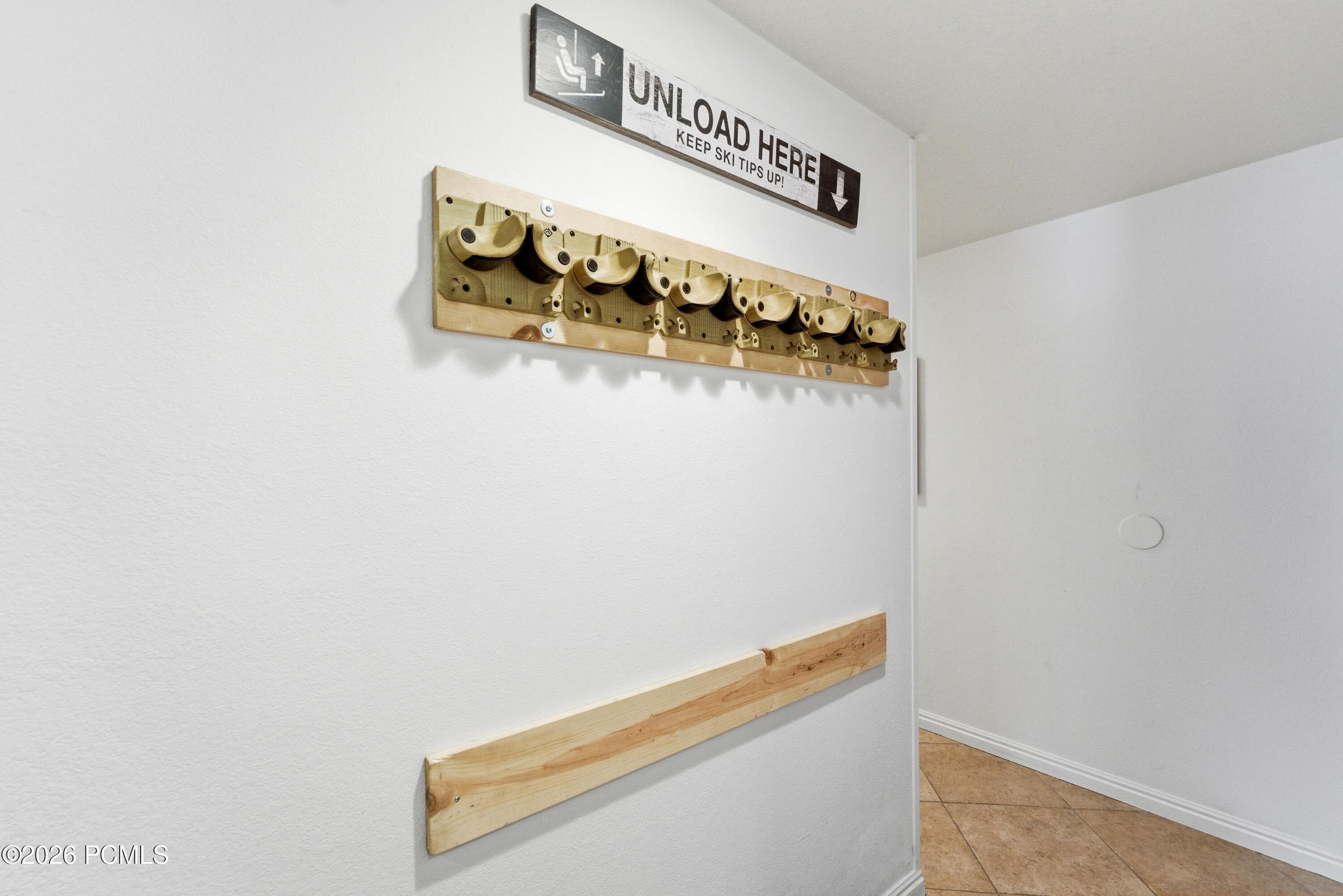 50 N Shadow Ridge Road 4300