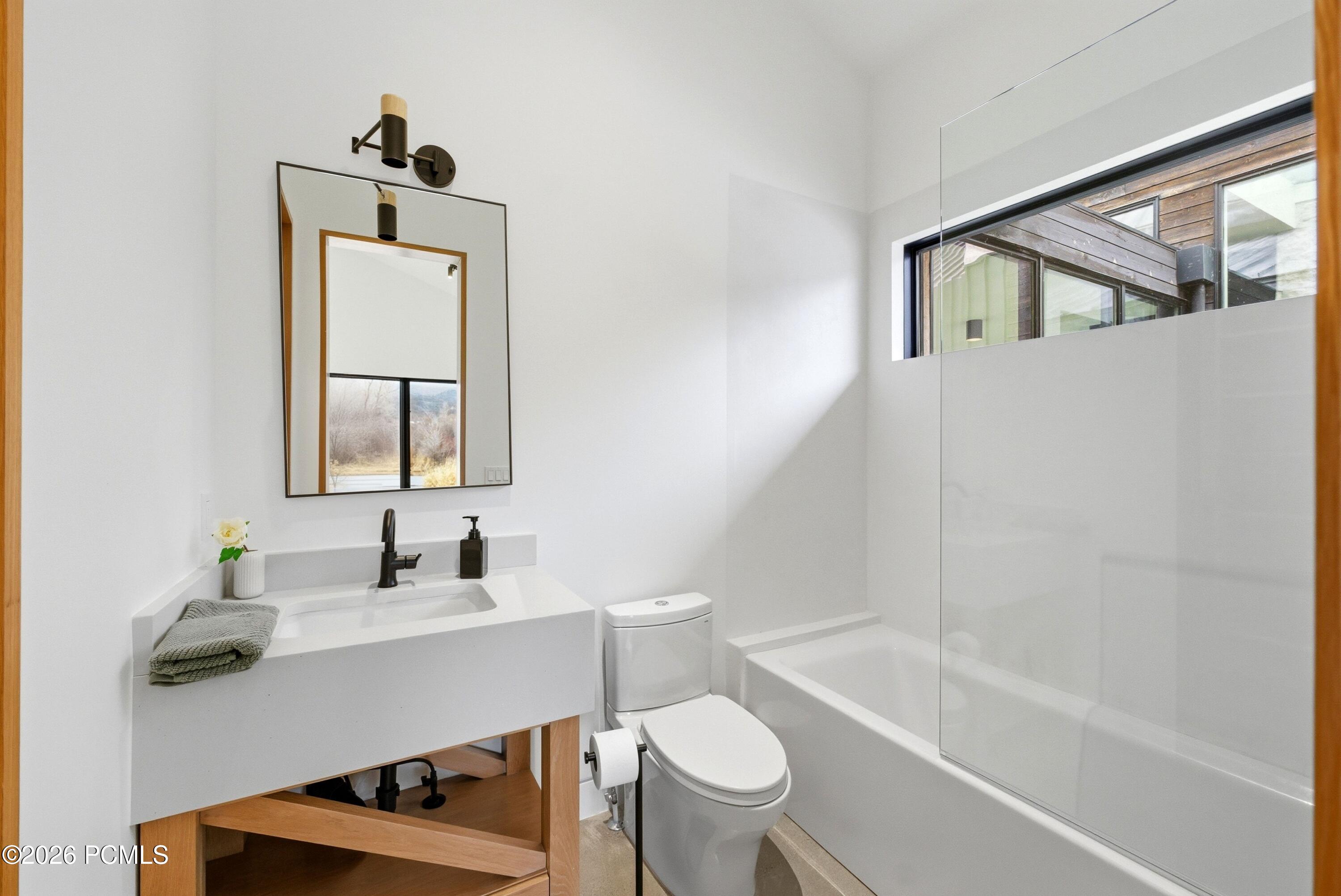 6950 N River Valley Drive