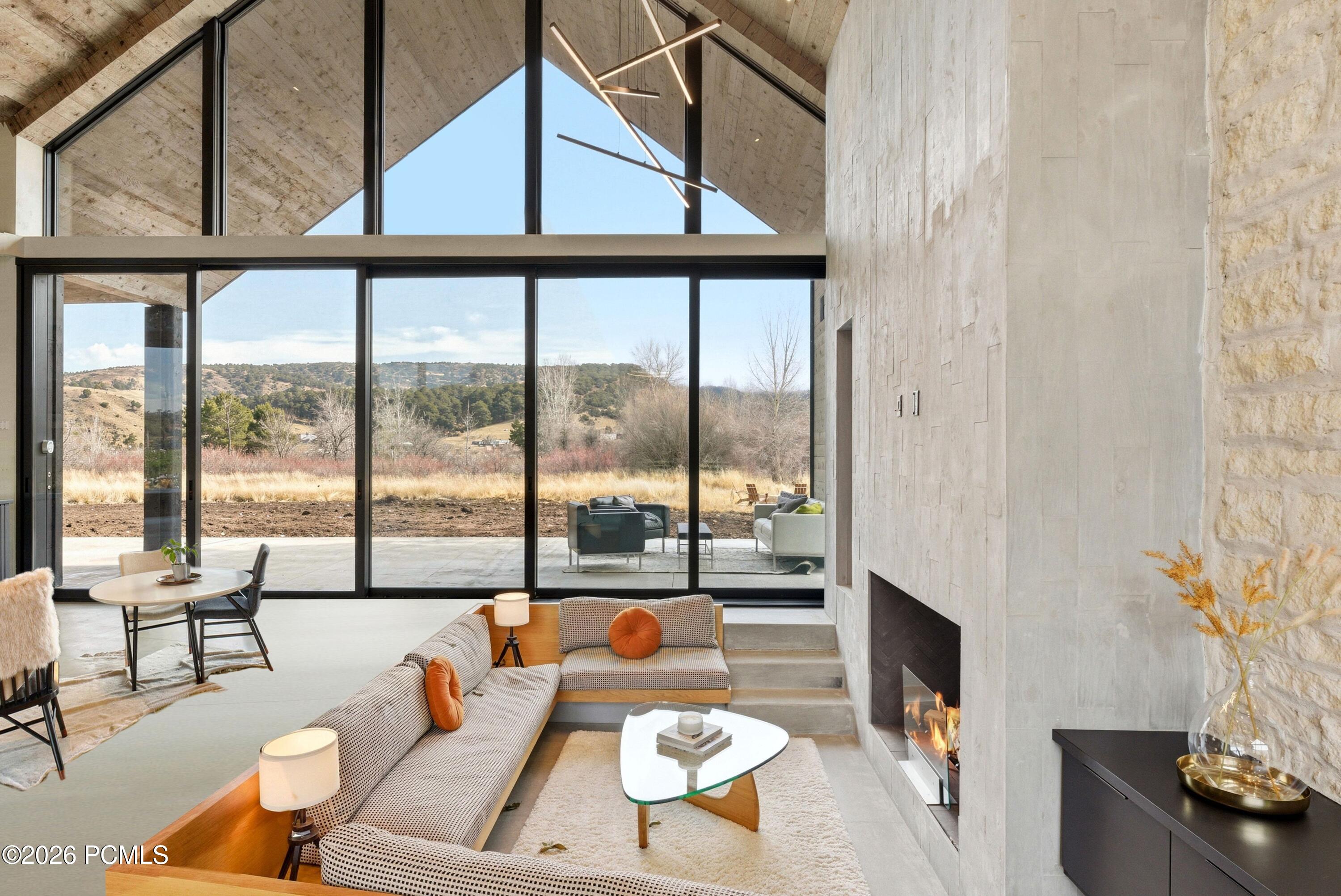 6950 N River Valley Drive