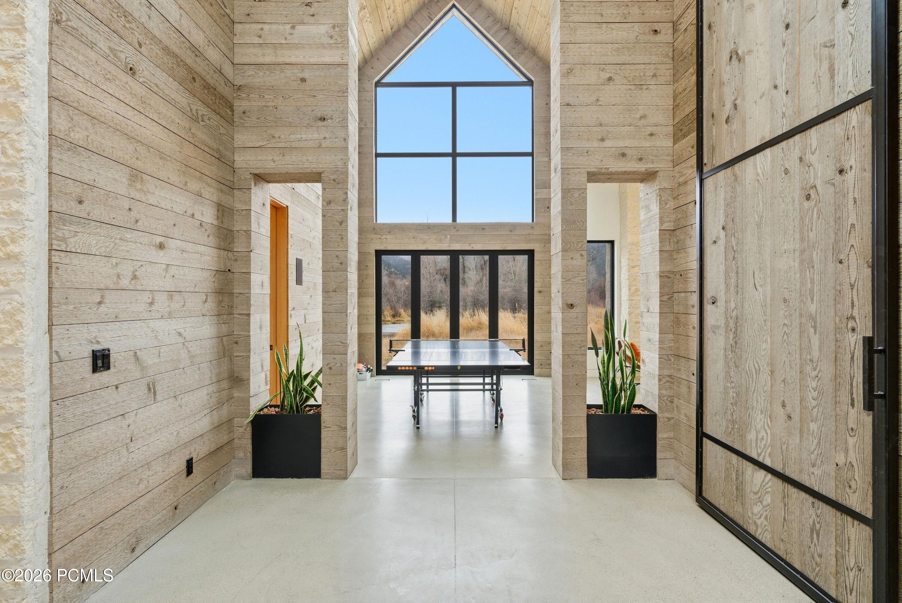 6950 N River Valley Drive