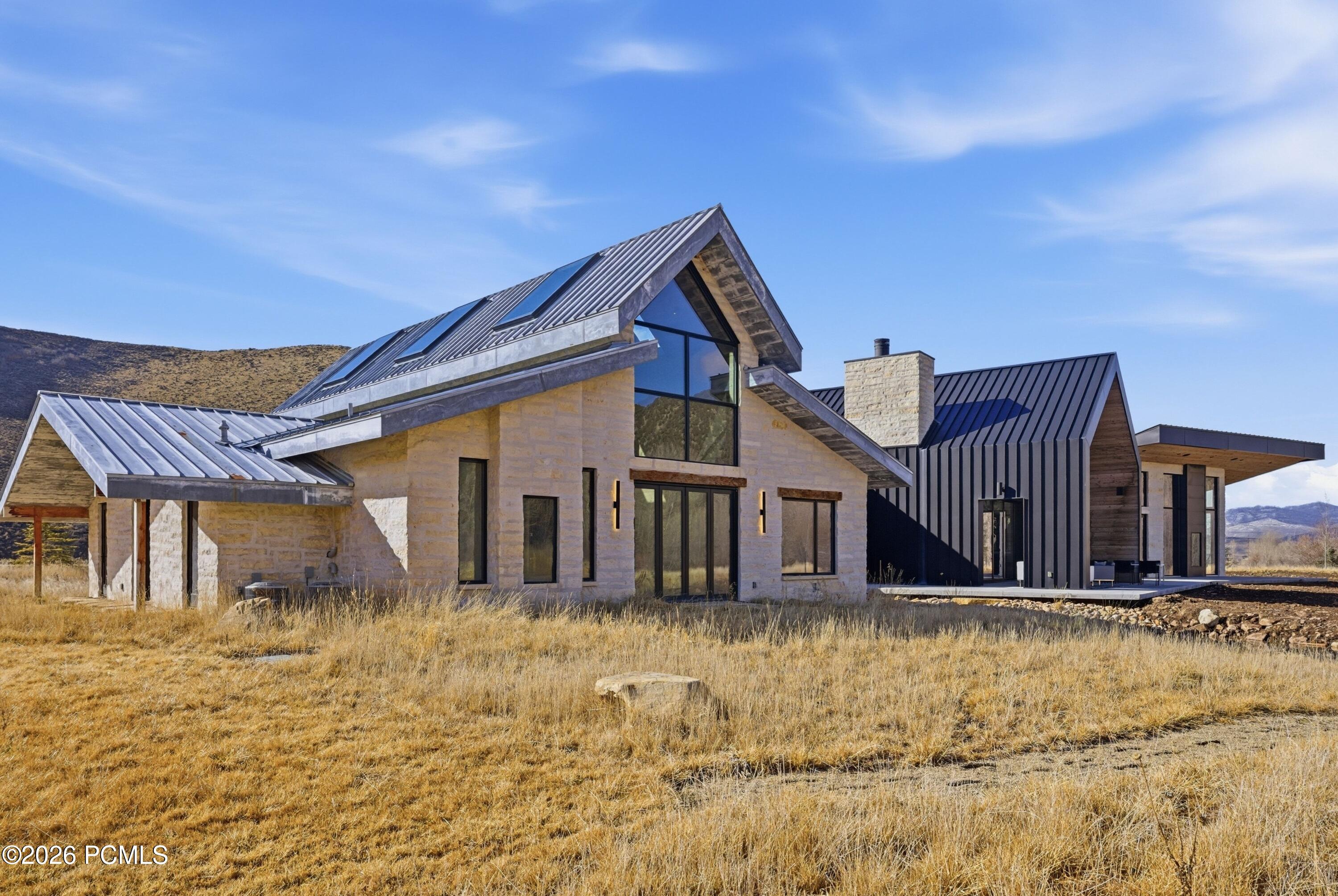 6950 N River Valley Drive