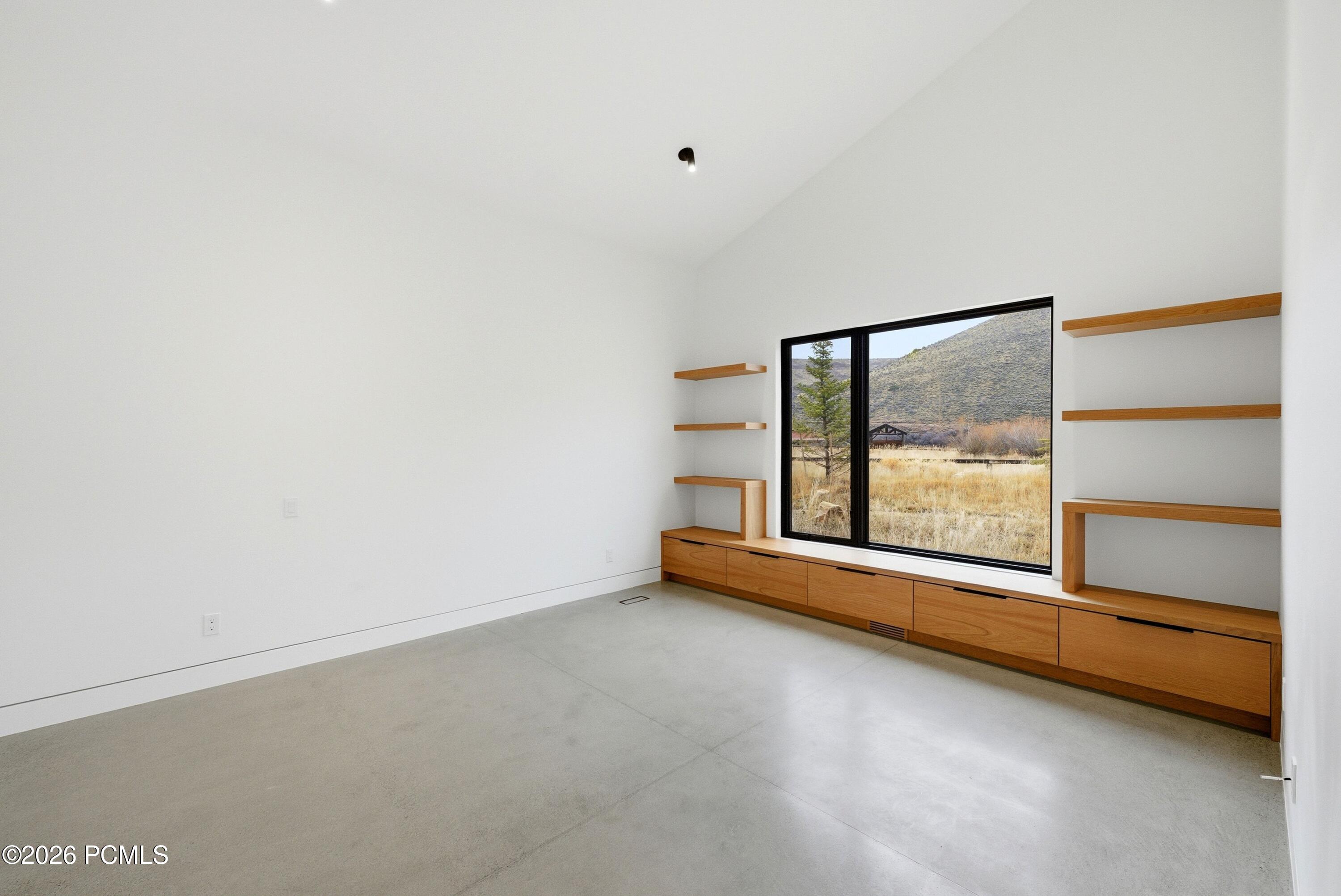 6950 N River Valley Drive