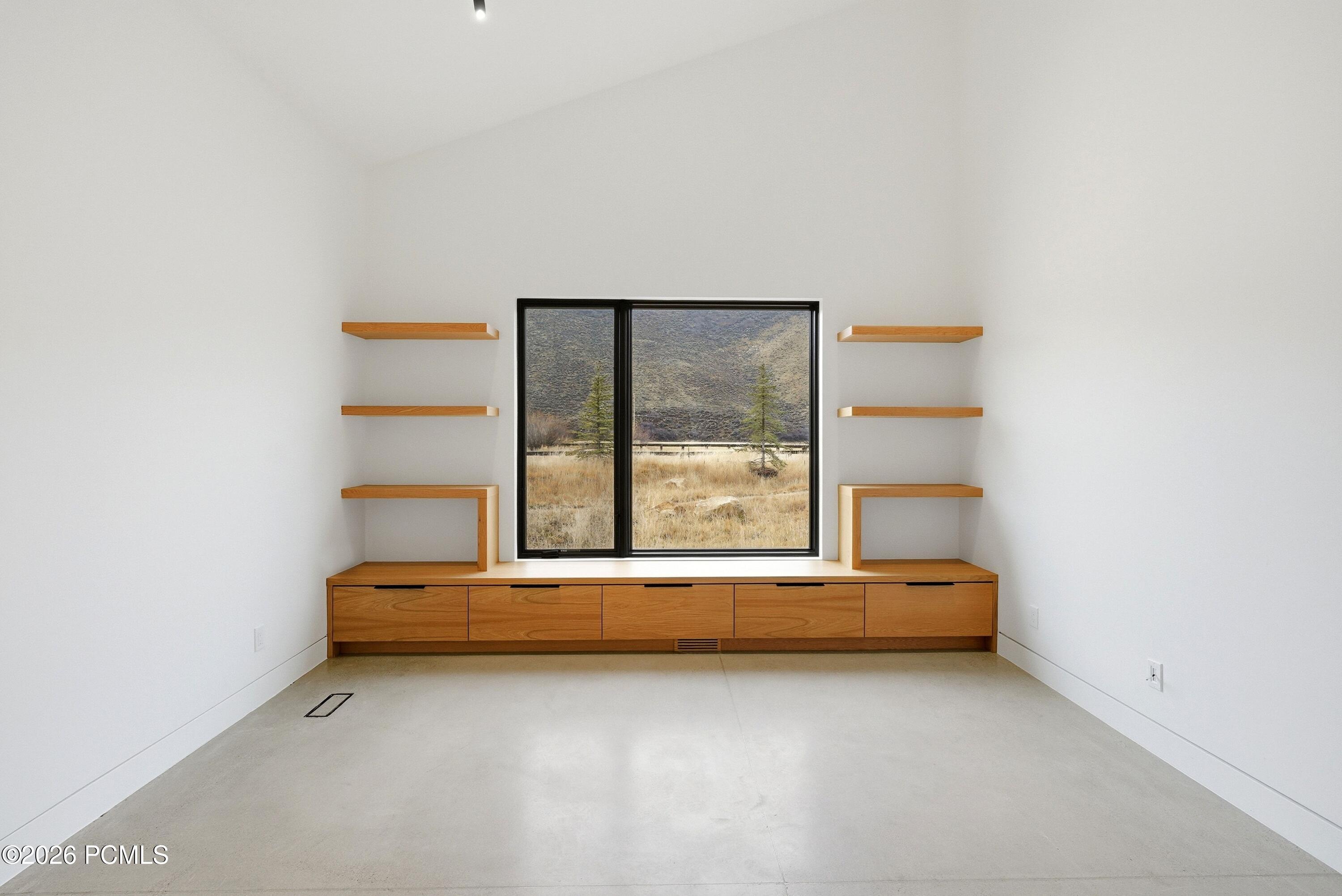 6950 N River Valley Drive