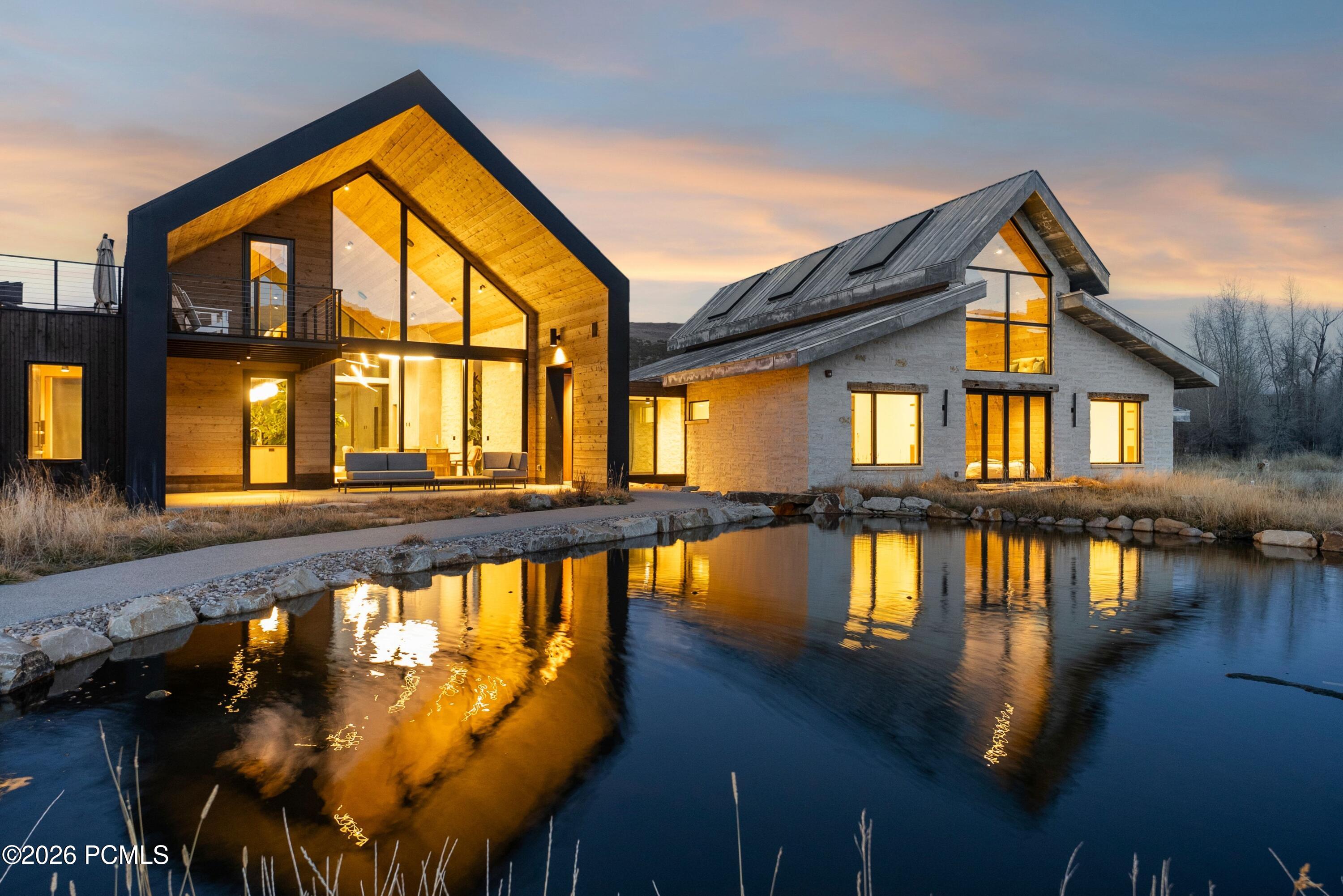 6950 N River Valley Drive