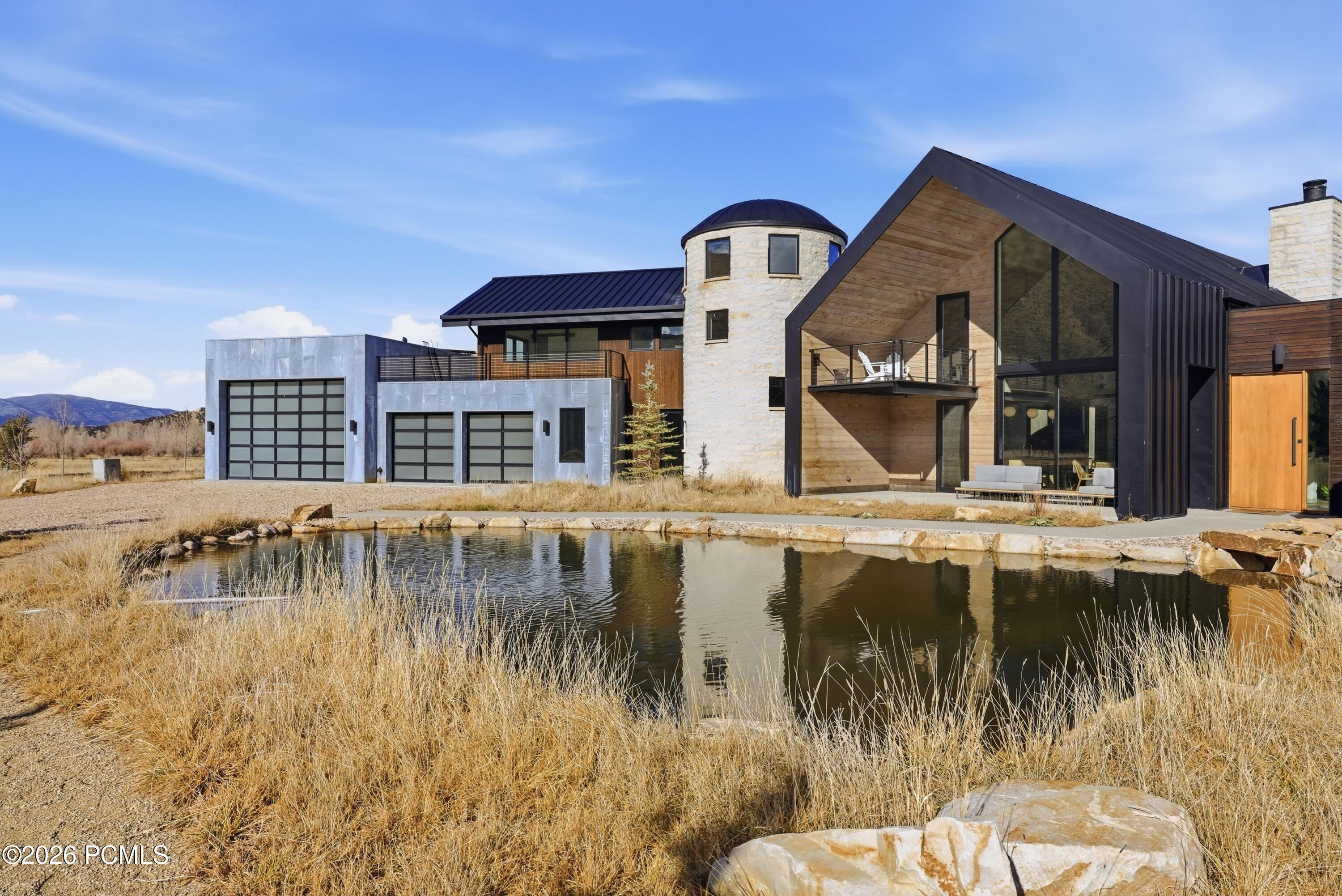 6950 N River Valley Drive