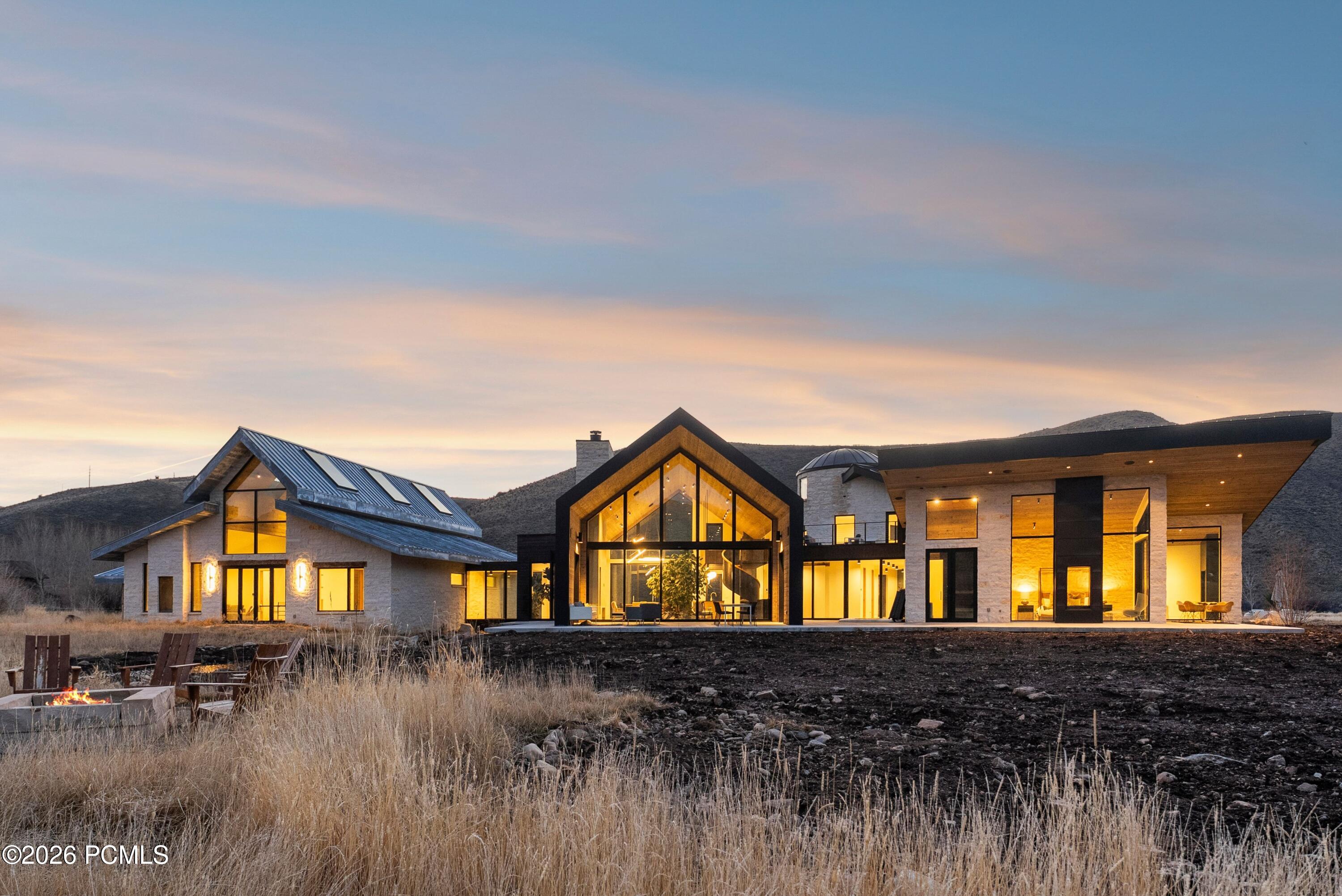 6950 N River Valley Drive