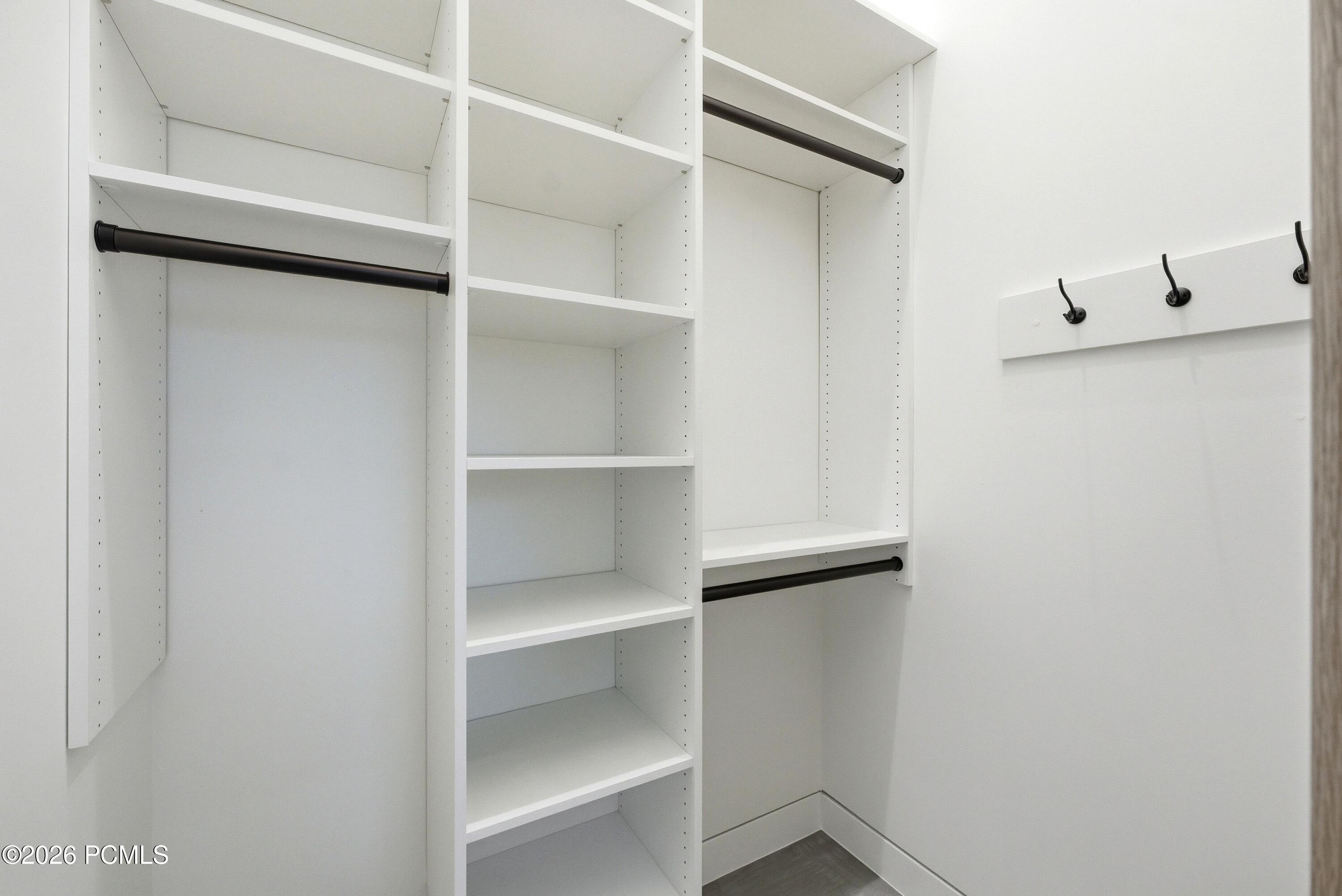 6950 N River Valley Drive