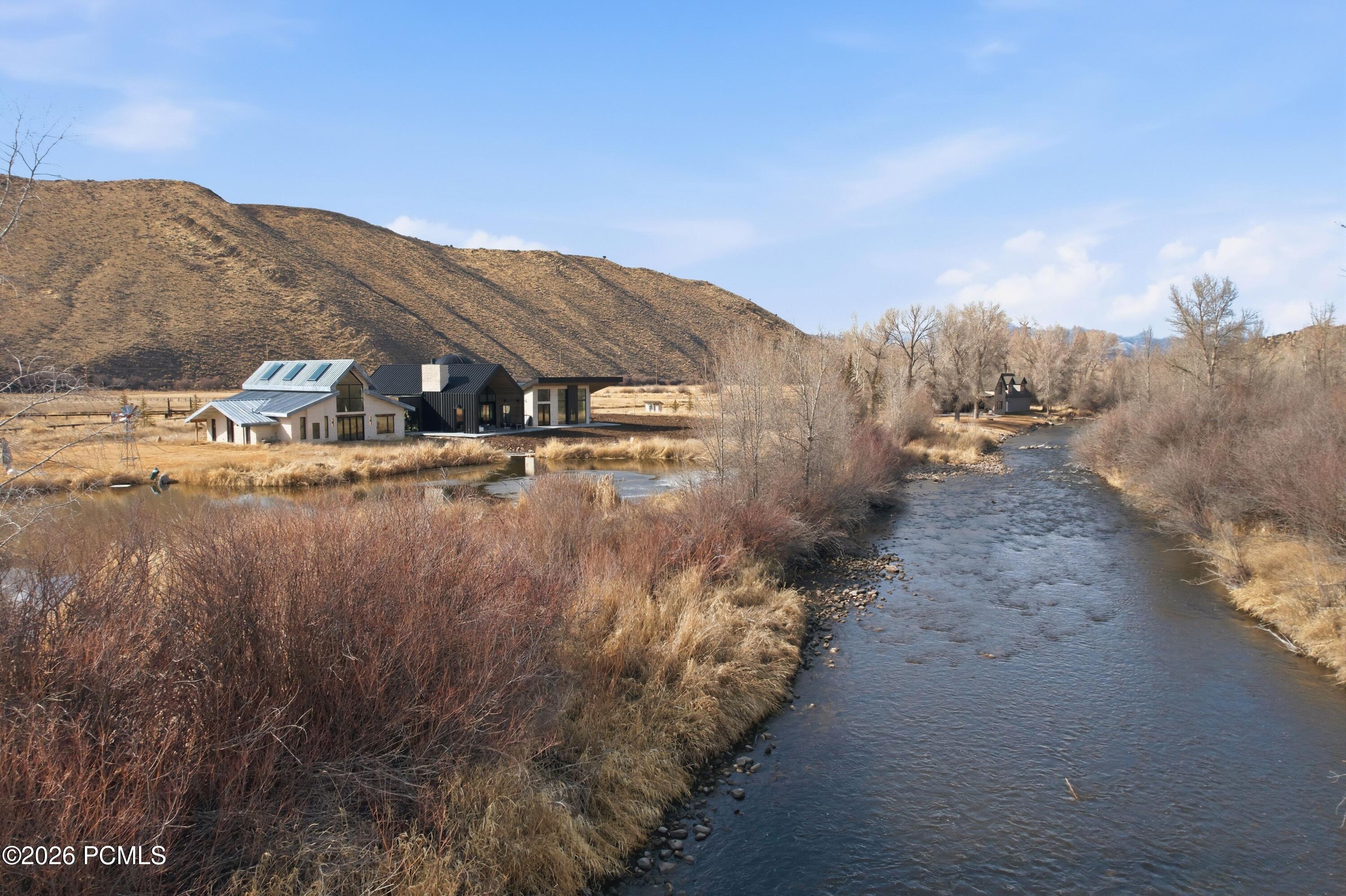 6950 N River Valley Drive