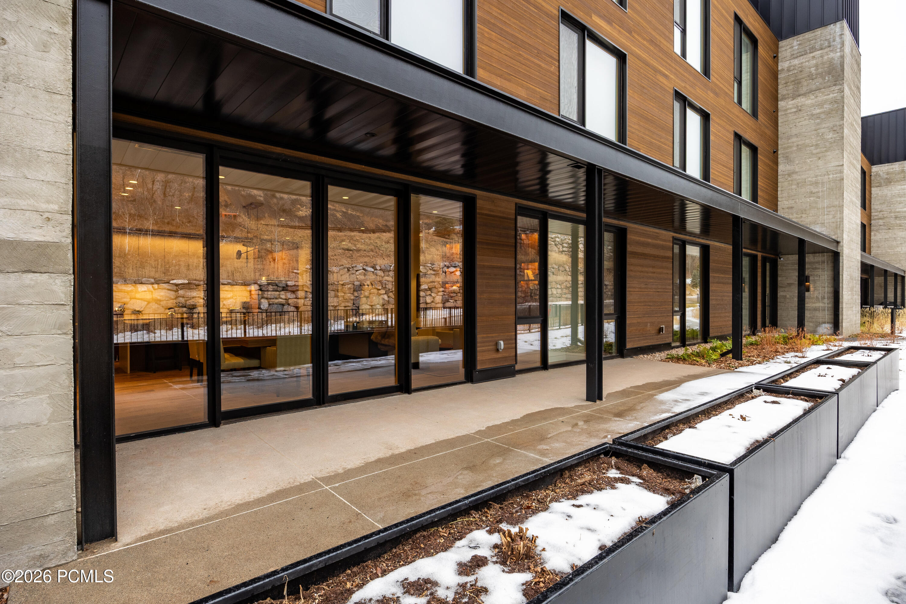 3267 W Deer Hollow Road 2304