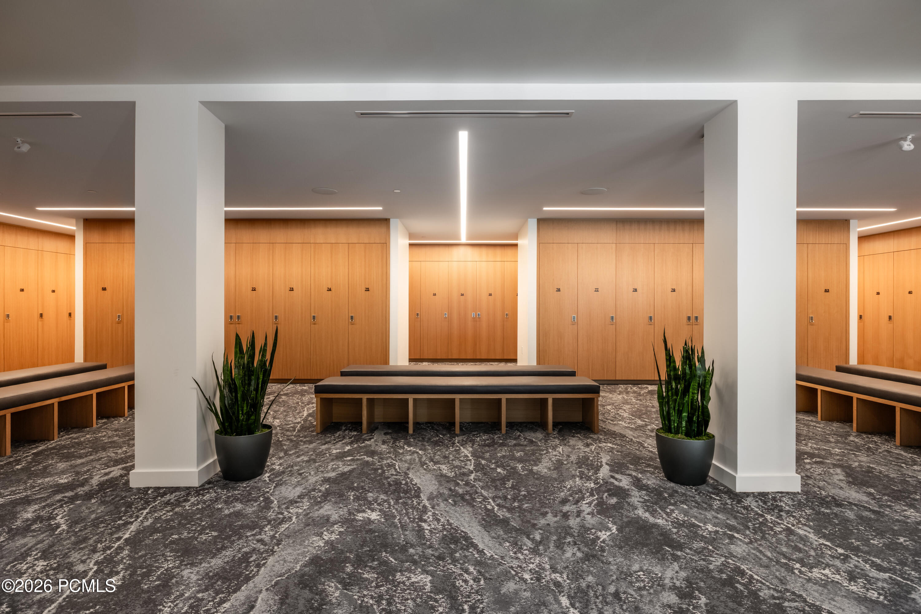 3267 W Deer Hollow Road 2304