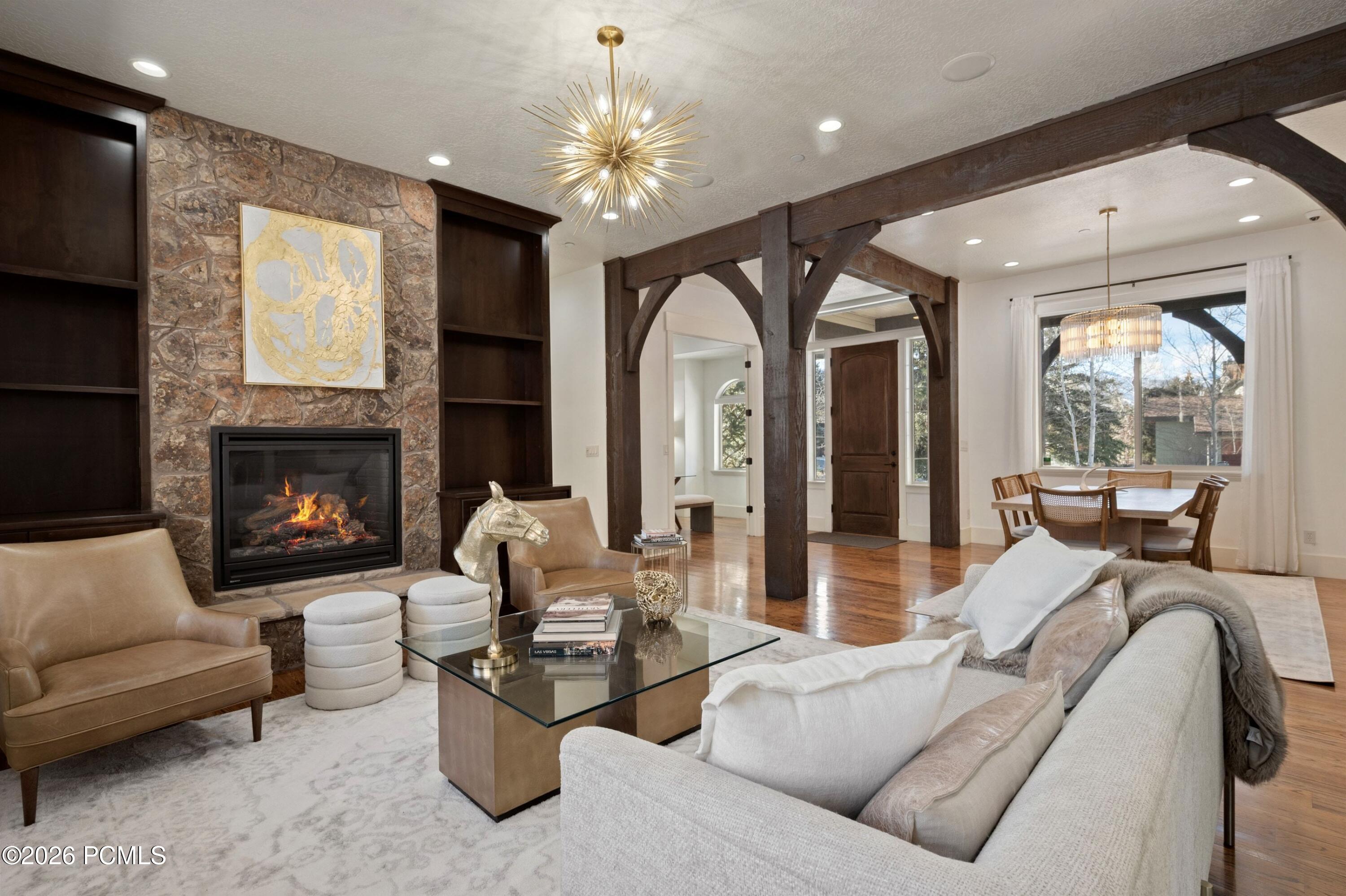 1911 Evening Star Drive