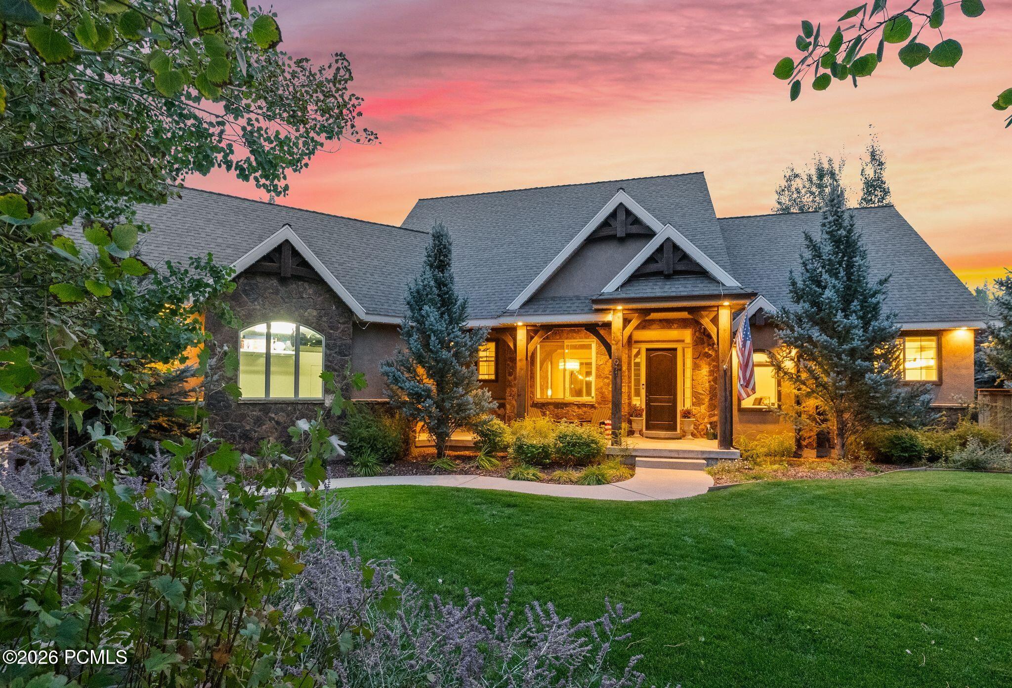 1911 Evening Star Drive