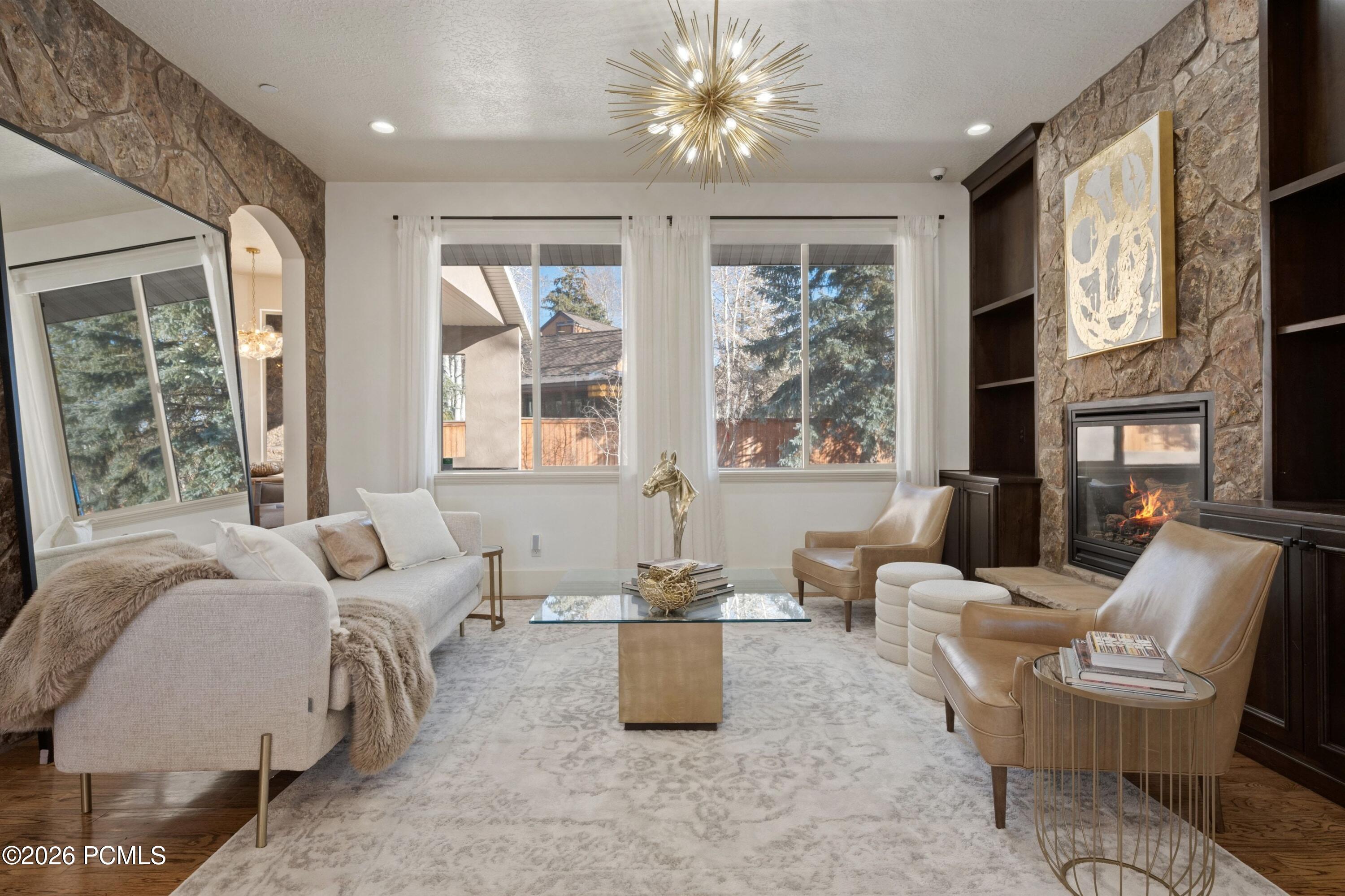 1911 Evening Star Drive