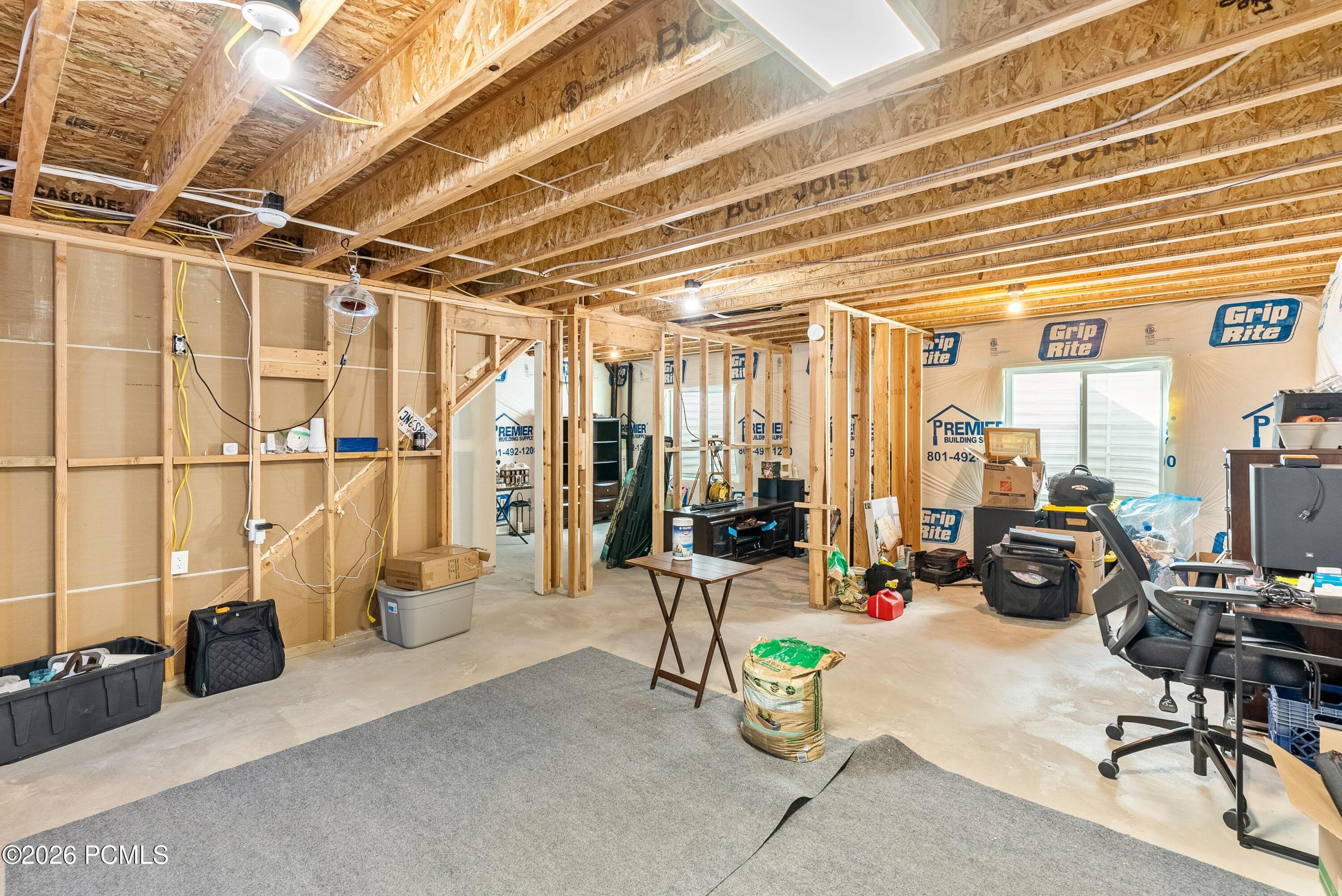 3381 E Stillwater Drive