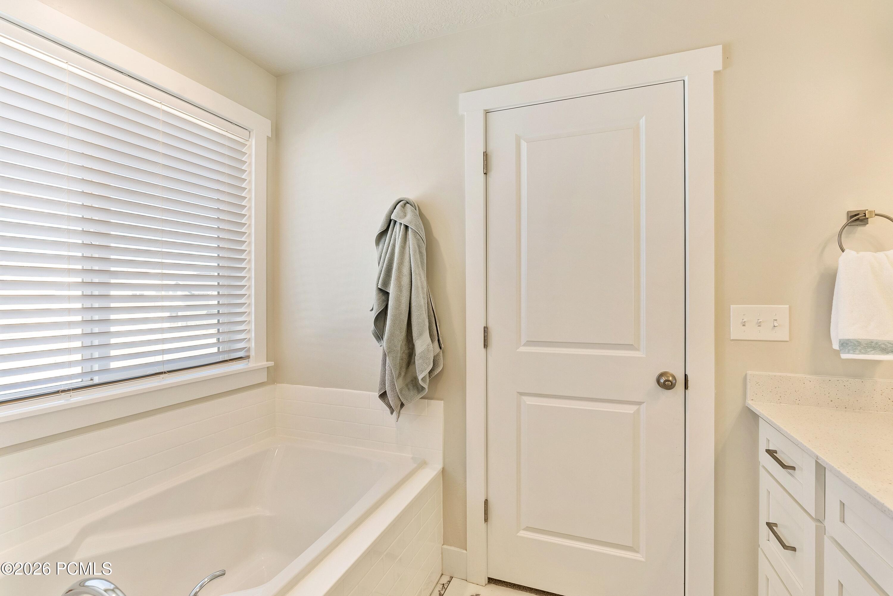 3381 E Stillwater Drive