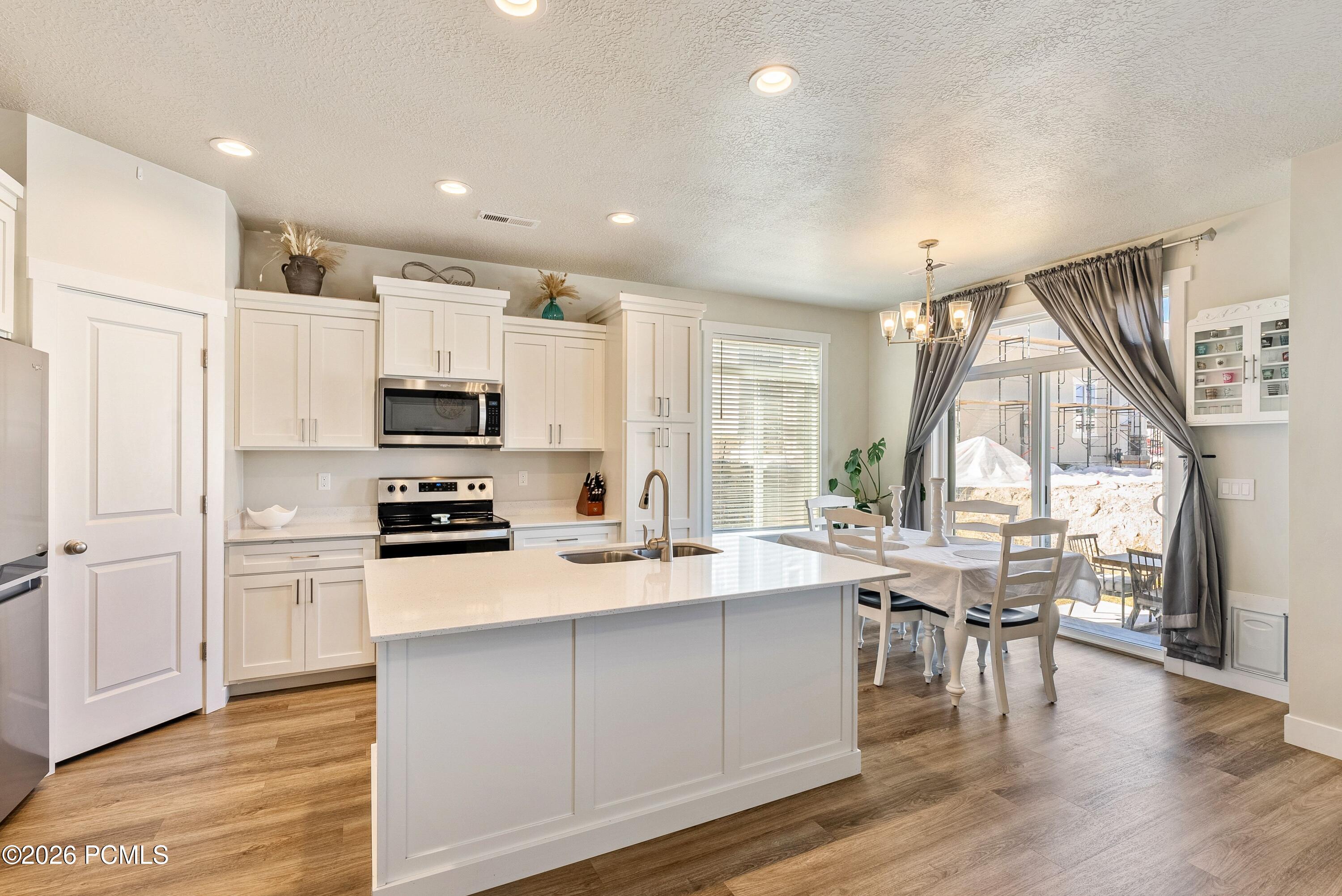 3381 E Stillwater Drive