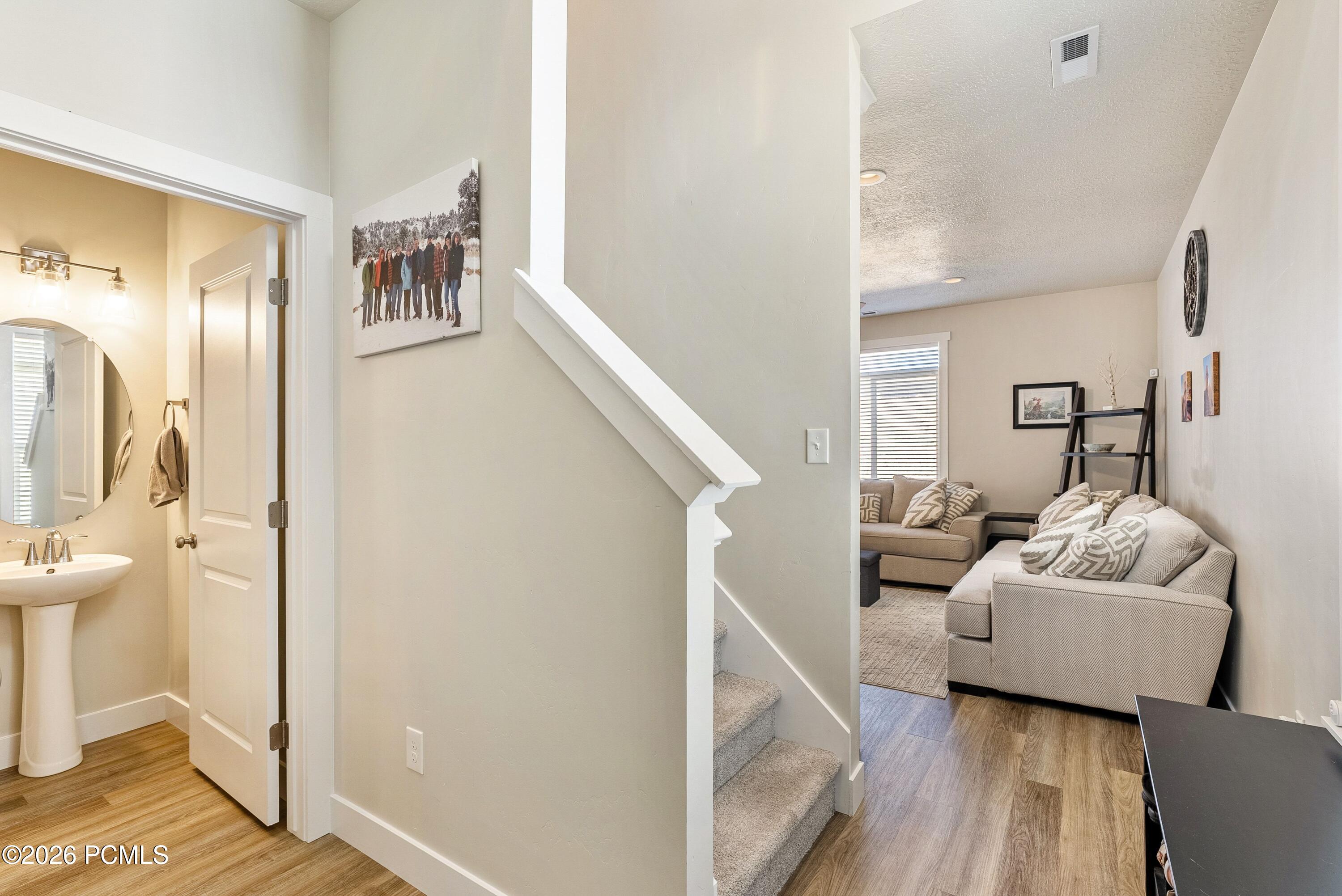 3381 E Stillwater Drive