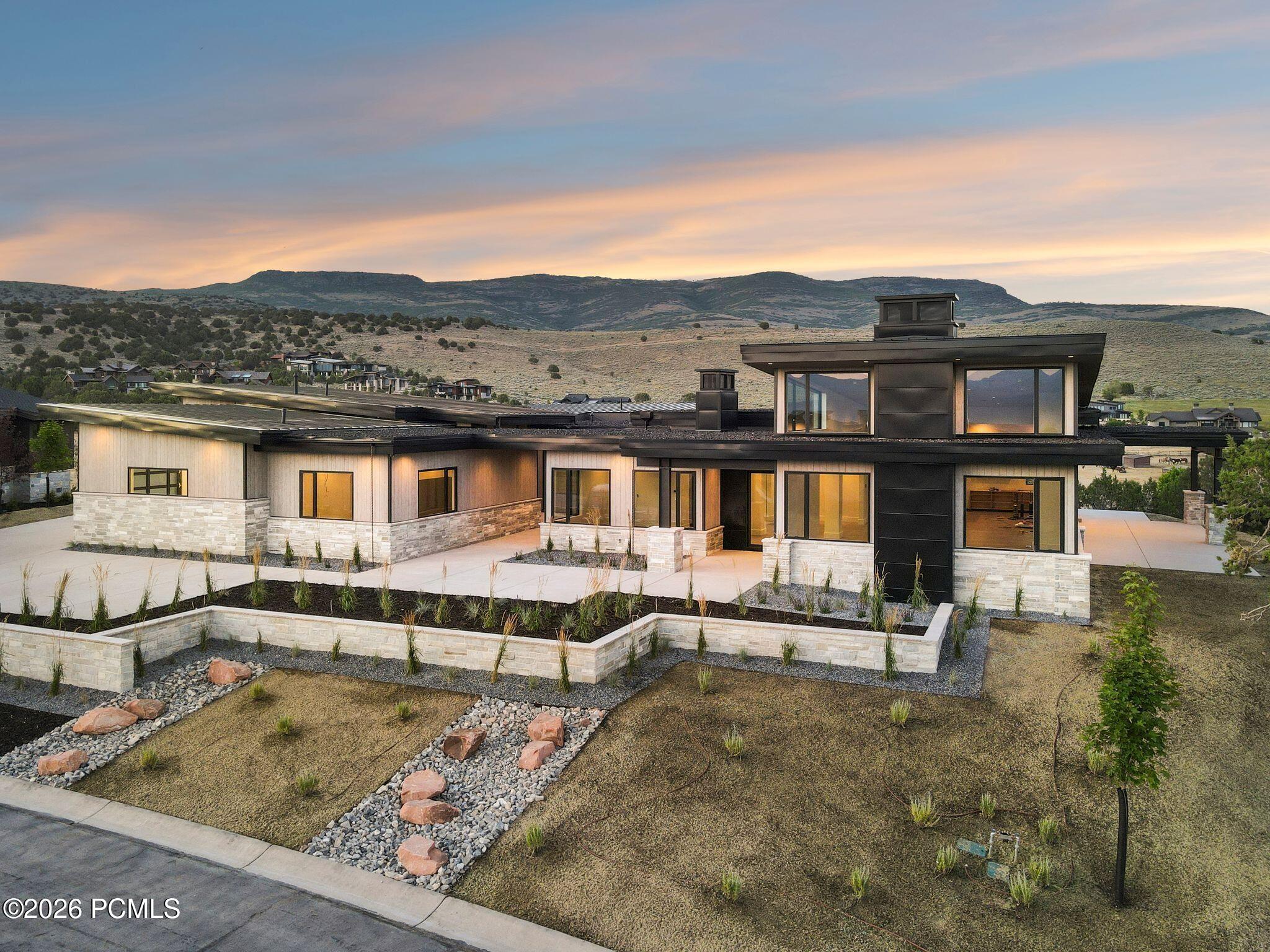 3057 Corral Peak Circle
