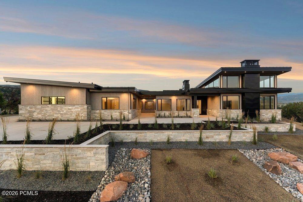 3057 Corral Peak Circle