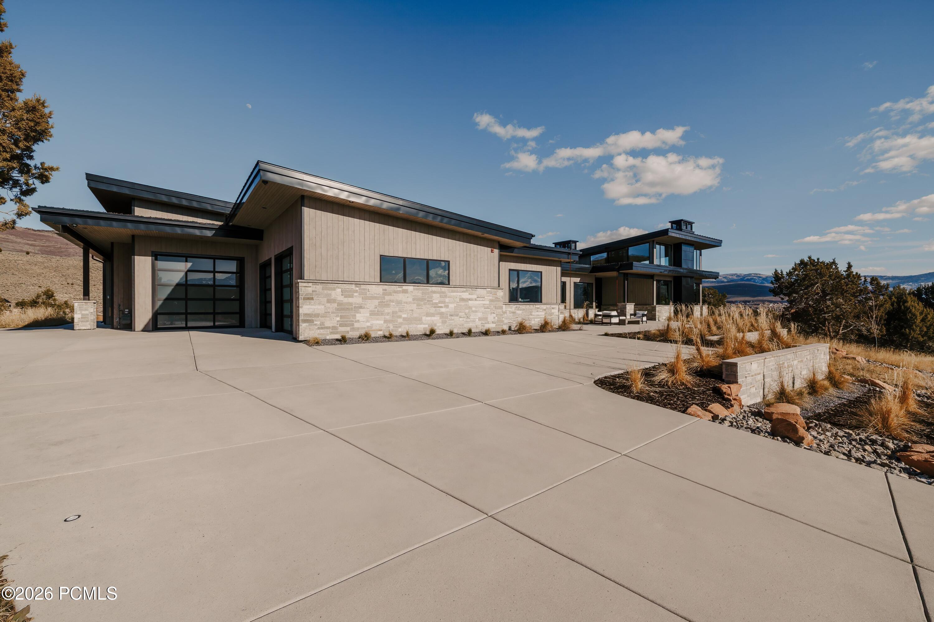 3057 Corral Peak Circle