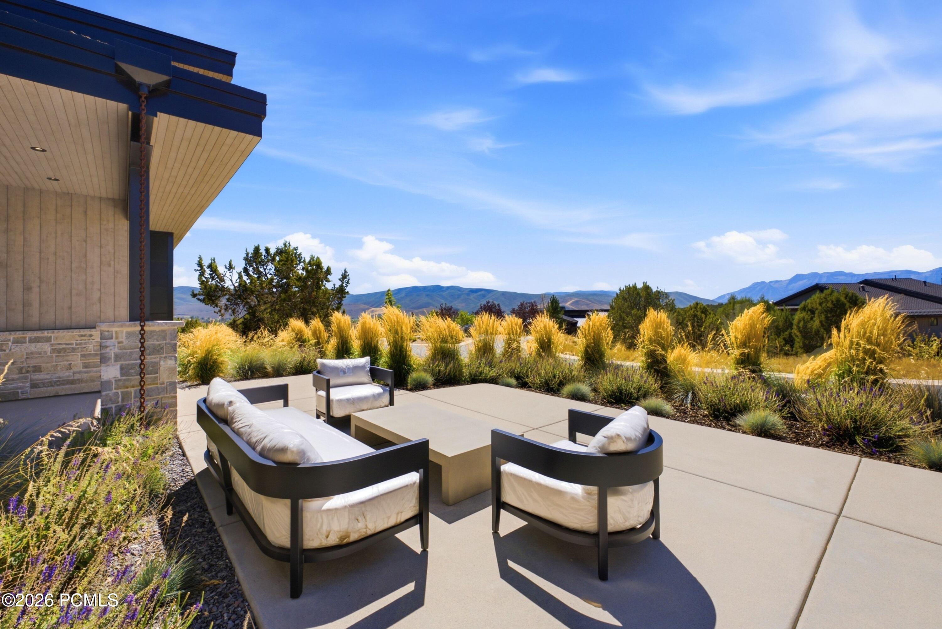 3057 Corral Peak Circle